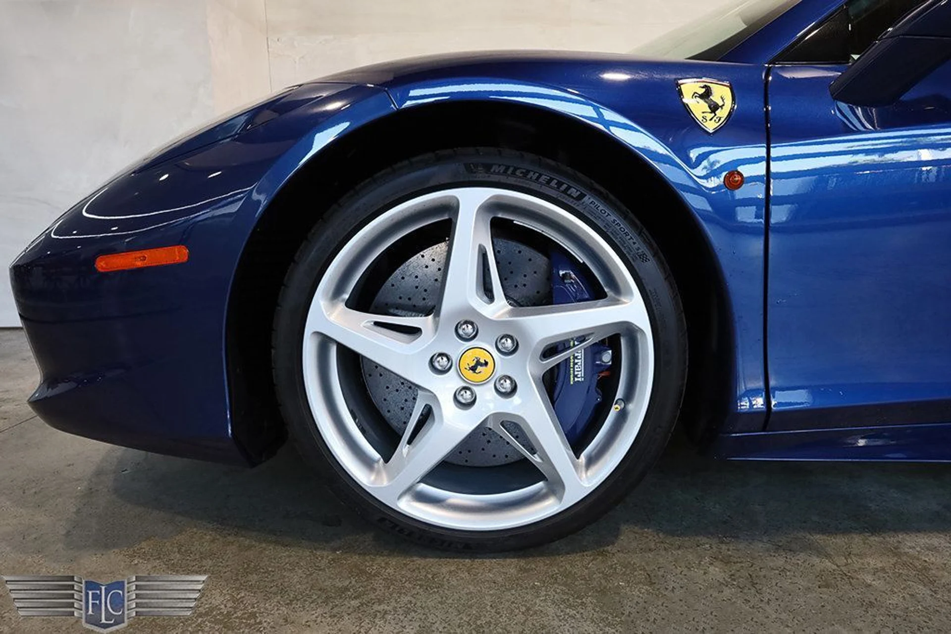 mph036_1118595792_used_2015_ferrari_458_spider_f1convertible_9689_22991784_37_1024_3e6e230874