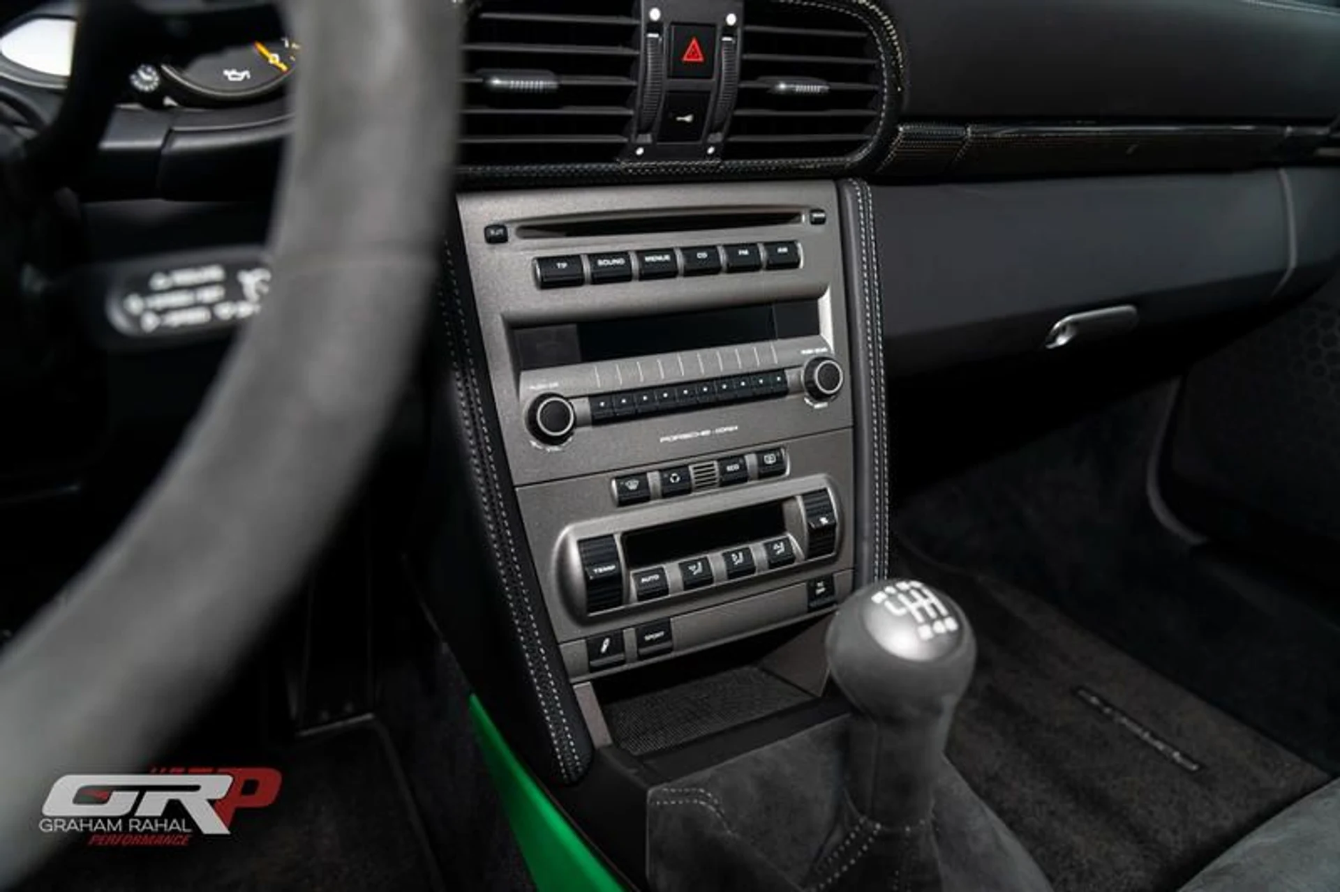 mph036_1119059593_697_AC_152_D380_4_D59_BAFD_F72_FA_49_E2_CED_dc9f9d0321