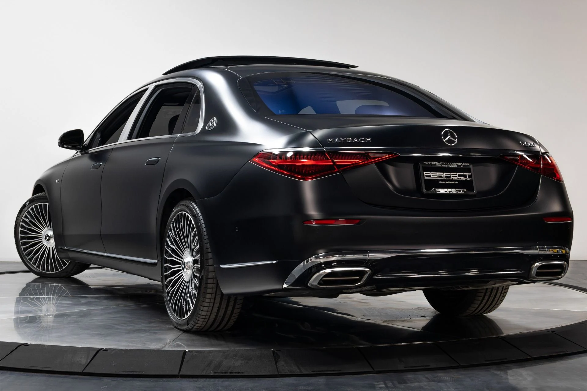 mph036_1128732834_Used_2024_Mercedes_Benz_S_Class_Maybach_S_680_4_MATIC_1764625509_4106c5a03c