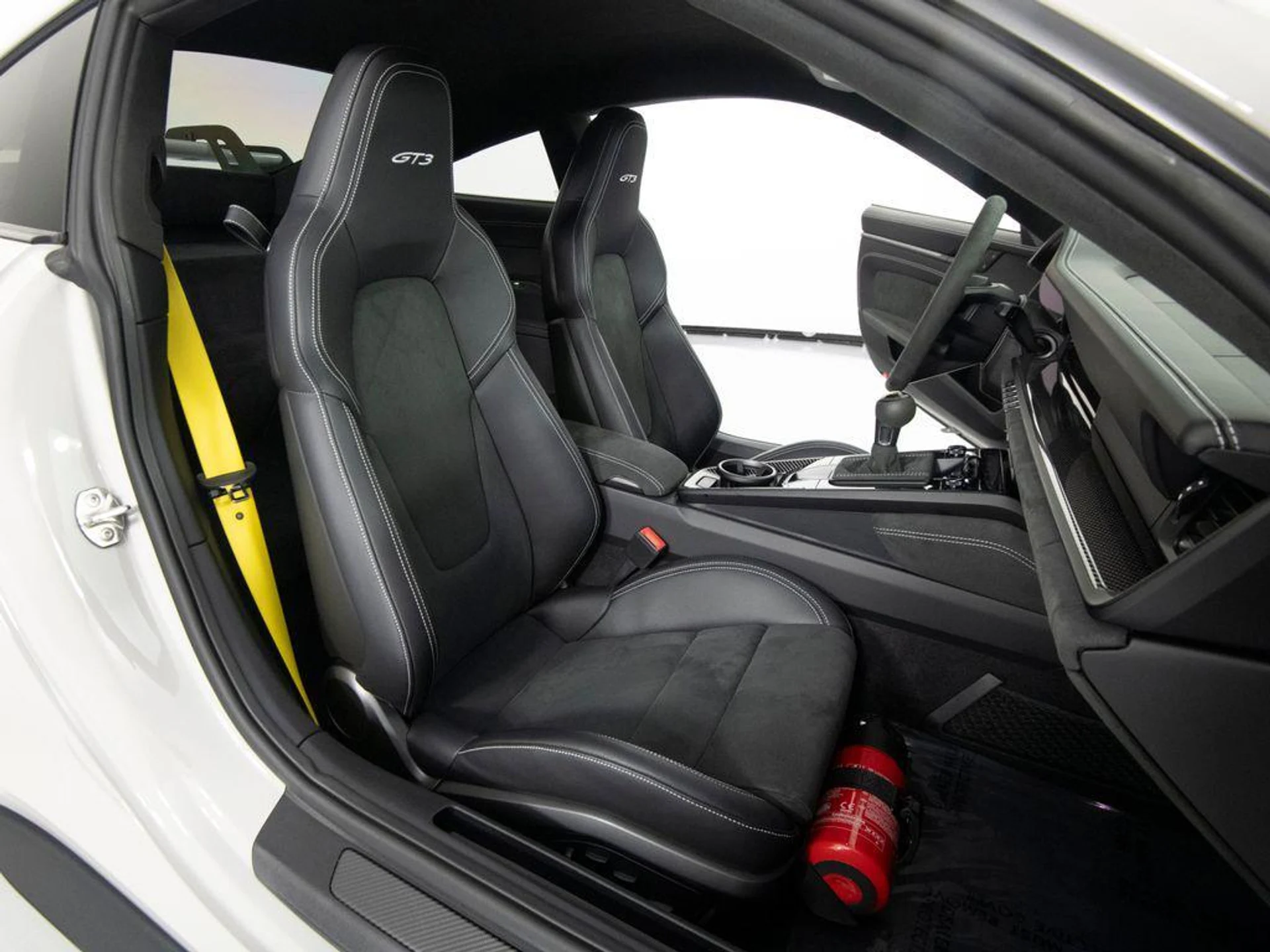 mph036_113063292_O0_U6_U_Rc_C1_OL_9_Ed_Tso9_IH_Ji7_LKJQ_5d3d565c09