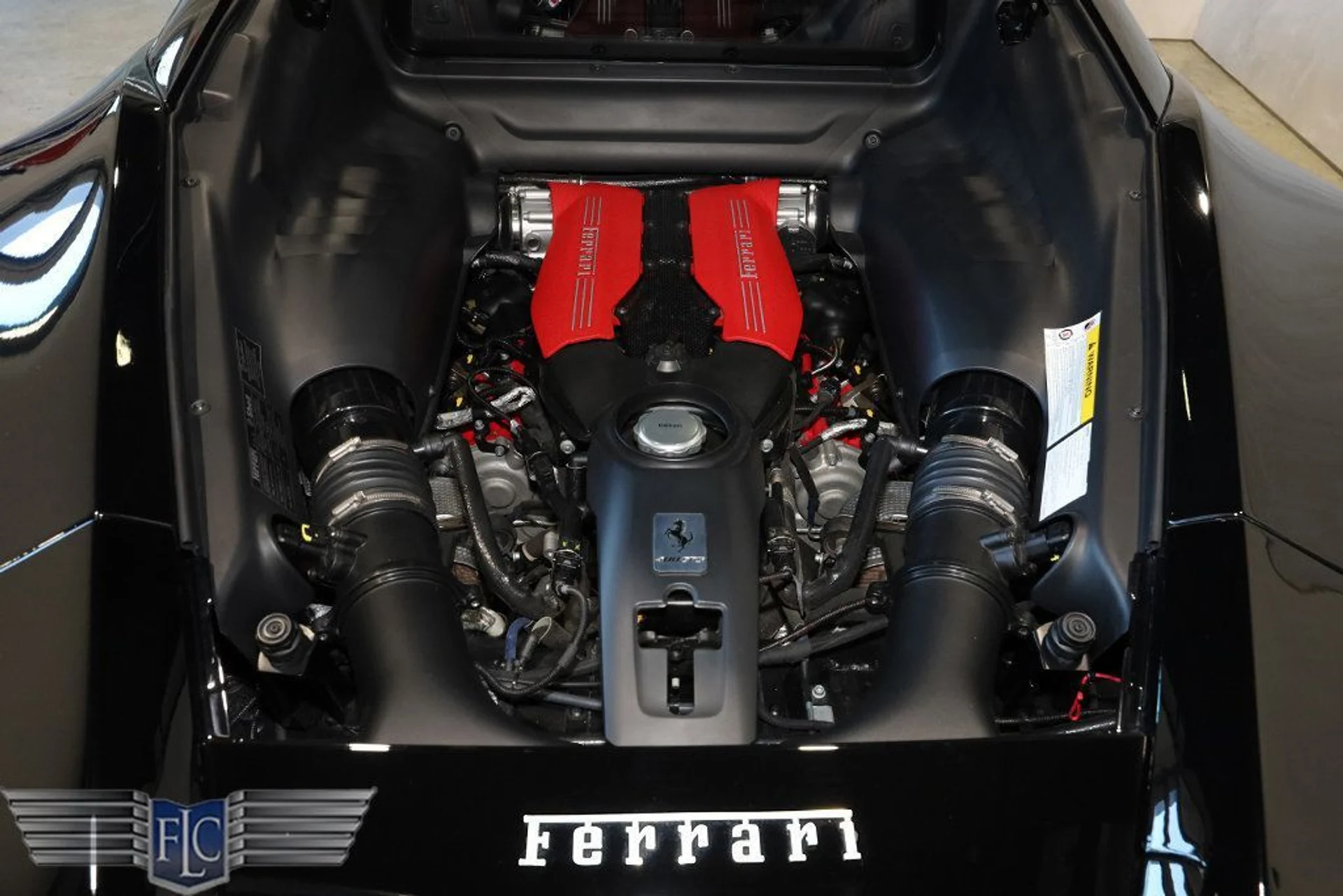 mph036_1140839692_used_2019_ferrari_488_gtb_coupe_9689_22945041_37_1024_6f3e668be5