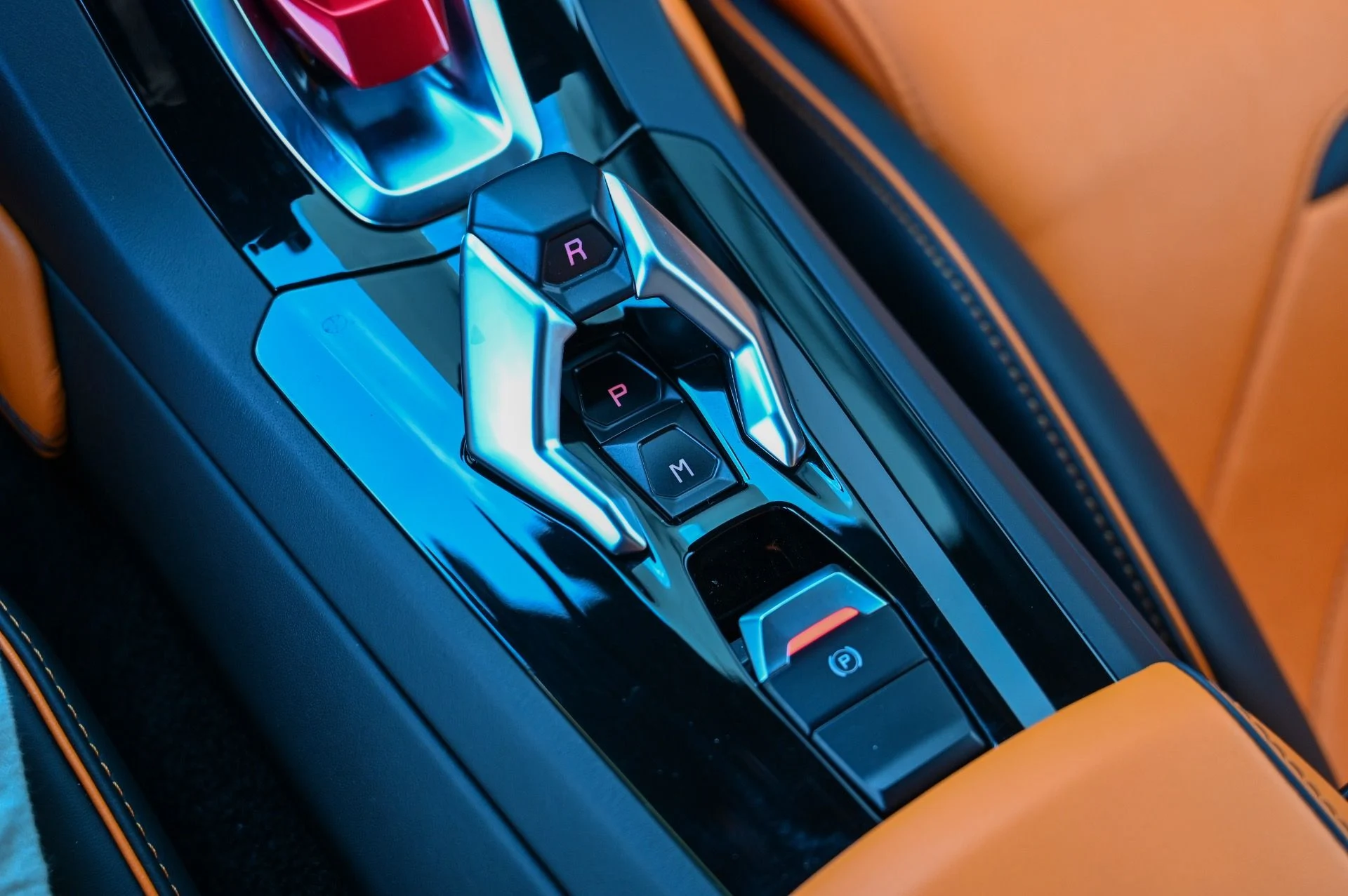 mph036_1146181755_Used_2020_Lamborghini_Huracan_EVO_1726853272_e175e30b8b