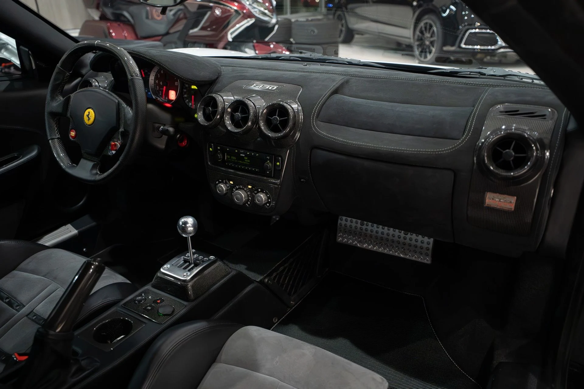 mph036_114671016_13880_p37_l_065291f282