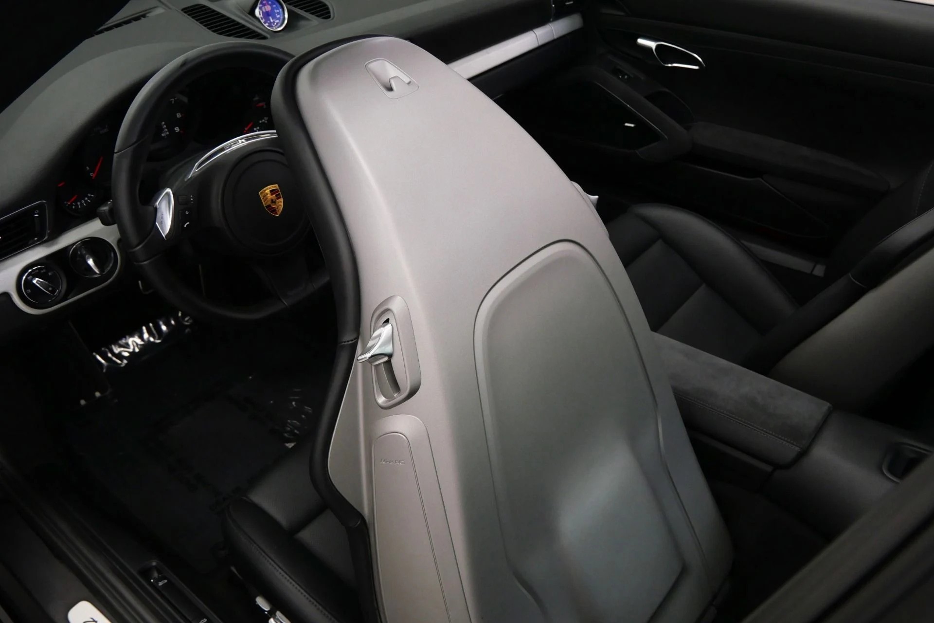 mph036_1148219724_Used_2016_Porsche_911_Targa_4_GTS_18_Way_Adaptive_Sports_Seats_Premium_Package_Plus_1775676729_f62d9ac207