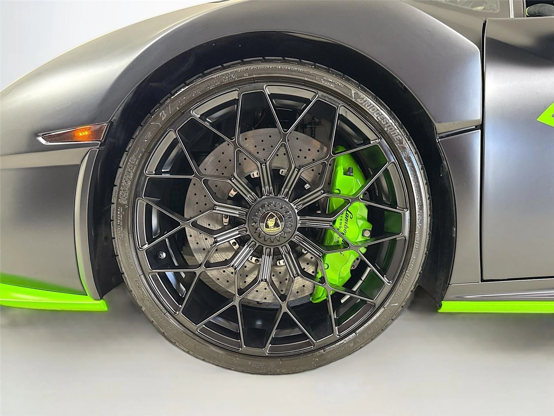 mph036_1153683152_74e7d84acb183c863b568d0a7f90bf72_efcaad9b49