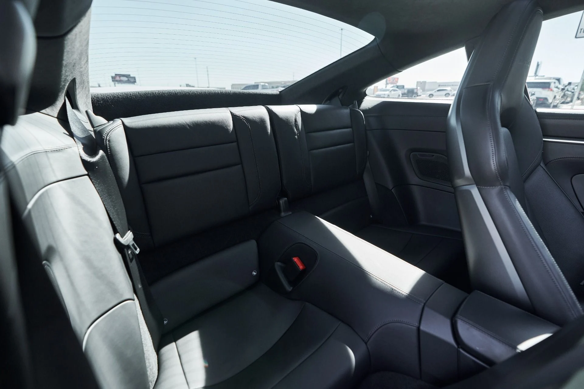 mph036_1158219381_Used_2025_Porsche_911_Turbo_S_1762914271_972b0755e2