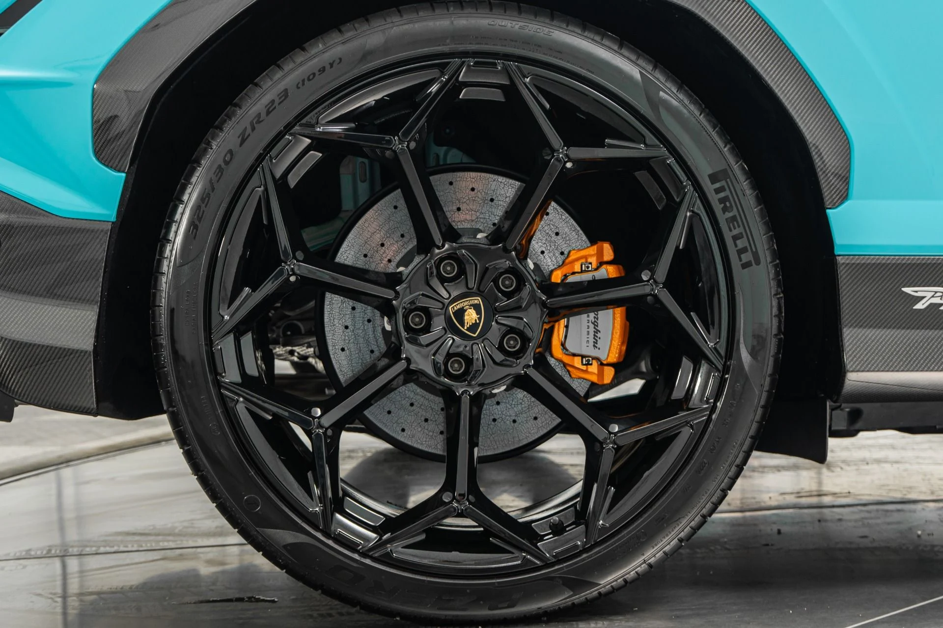 mph036_1160136566_Used_2024_Lamborghini_Urus_Performante_Ad_Pesonam_Color_Very_Low_Miles_1780696041_7c4bb68d76