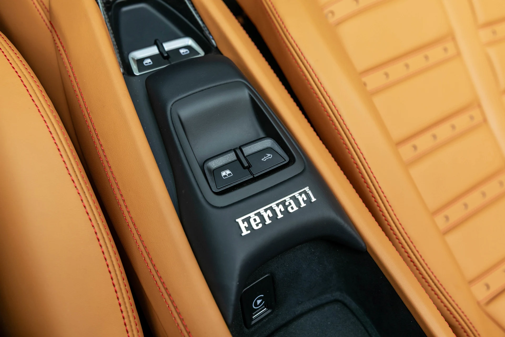 mph036_1164145345_5b7c1a38c4ab439aa5d4b1c1df63fe3b_9fc1c83b76