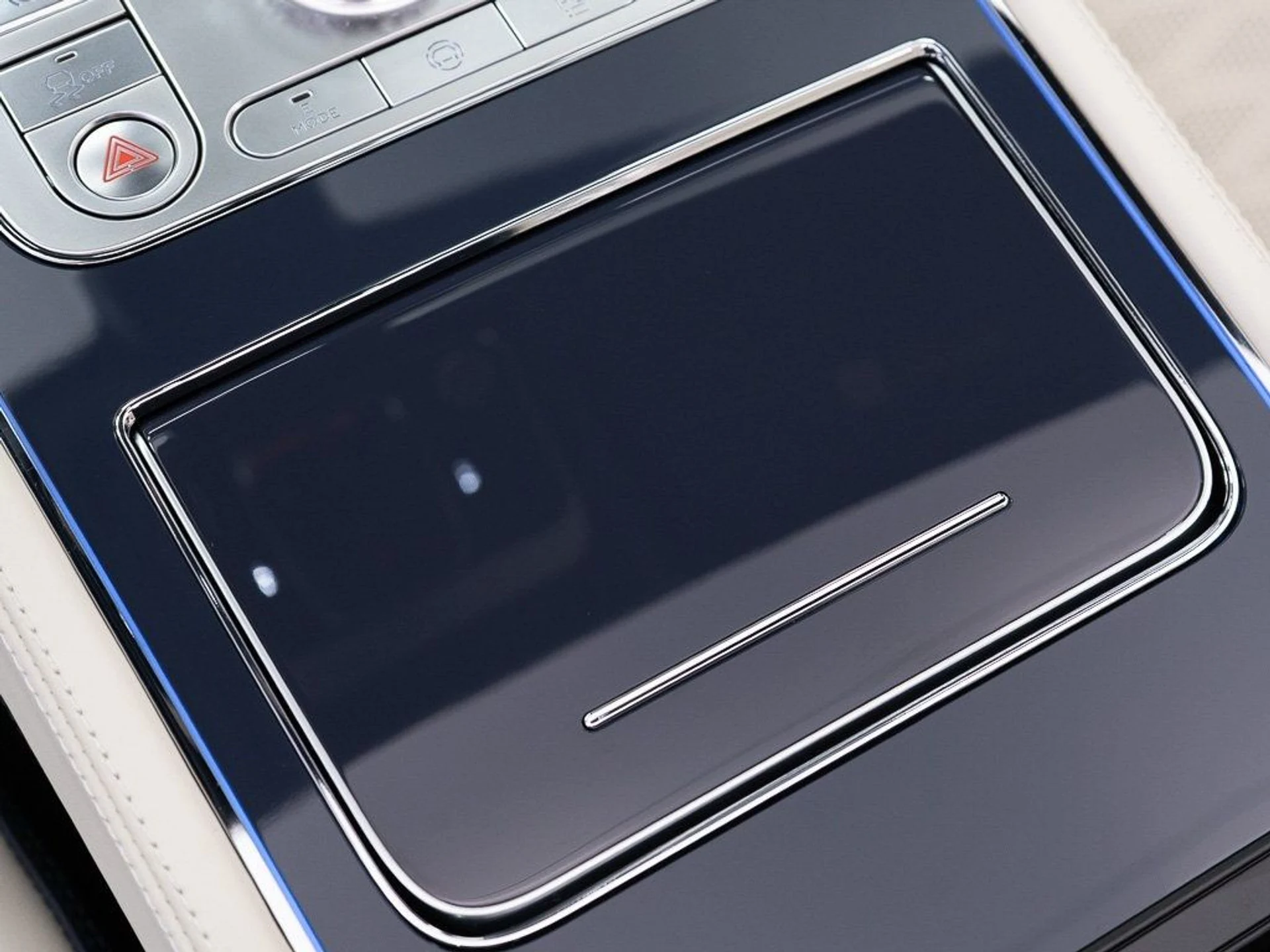 mph036_116710165_391a431fdbec904e84124aec8d7a1f22_3809442ef5