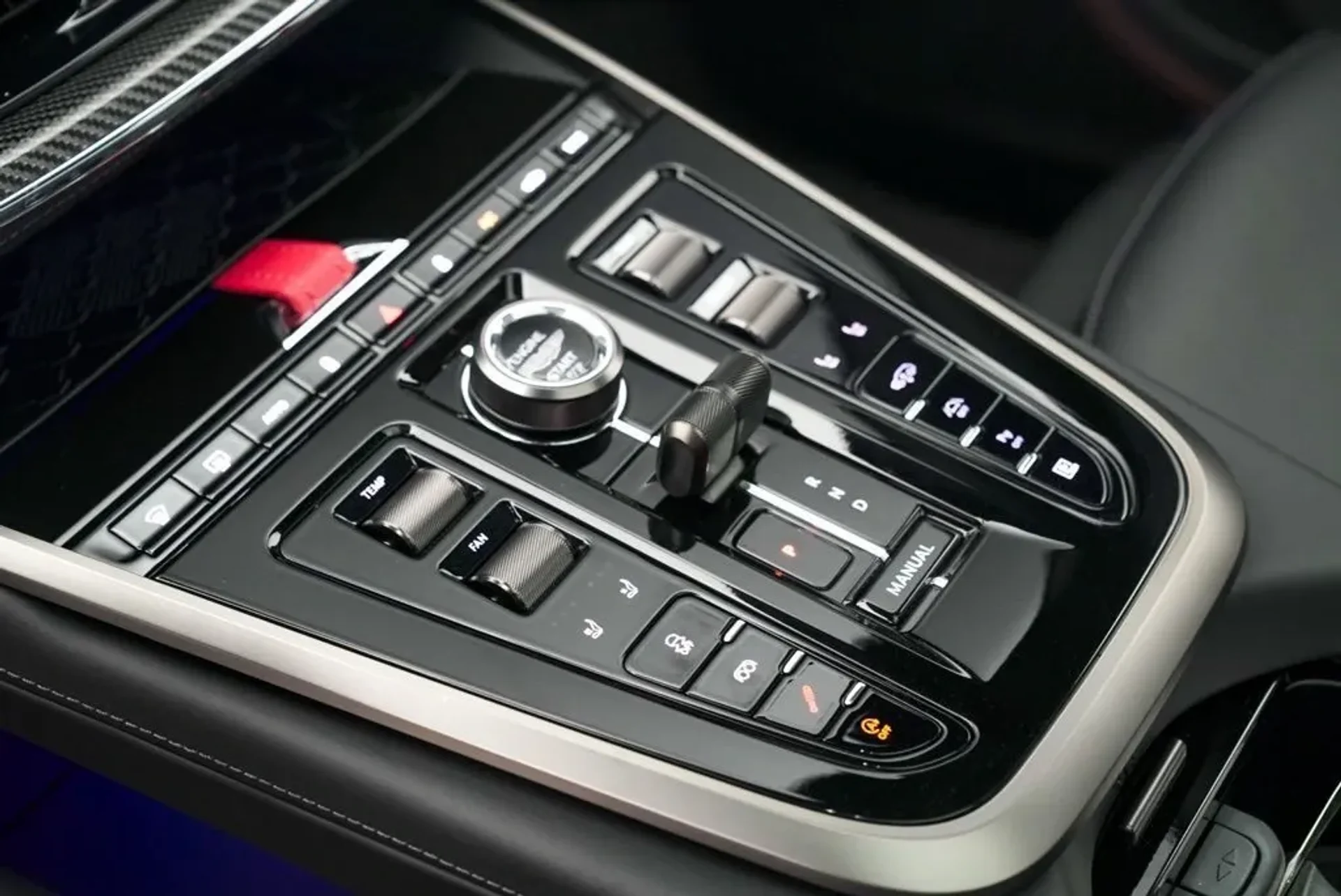 mph036_1169716035_tm2gasv0x2qvcindpdc8m66hrzn2_22d4995ef5