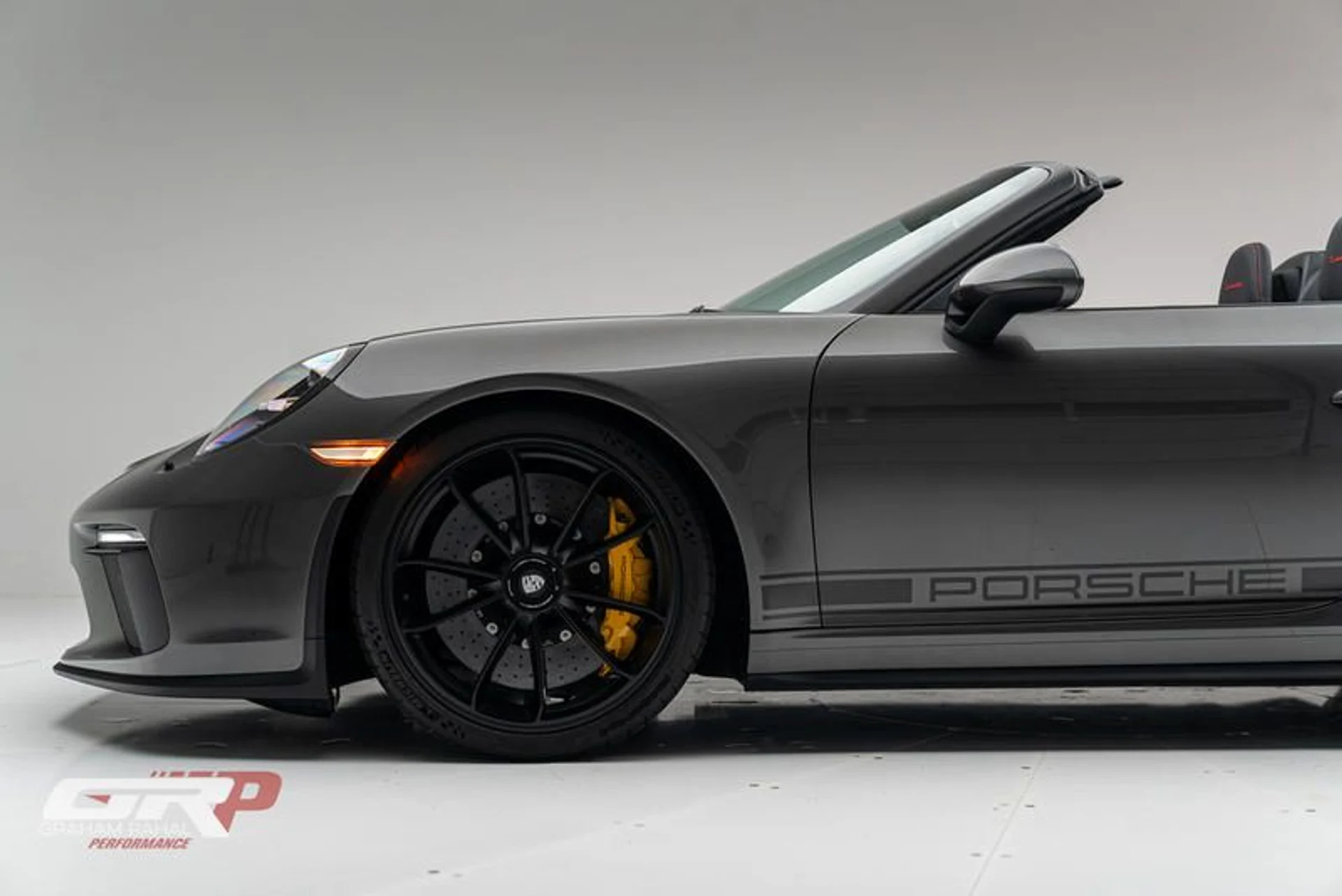 mph036_1172667892_1574_D468_F7_C8_45_FD_8_CE_7_E2_BF_4_EDE_0_B34_6ca164846c