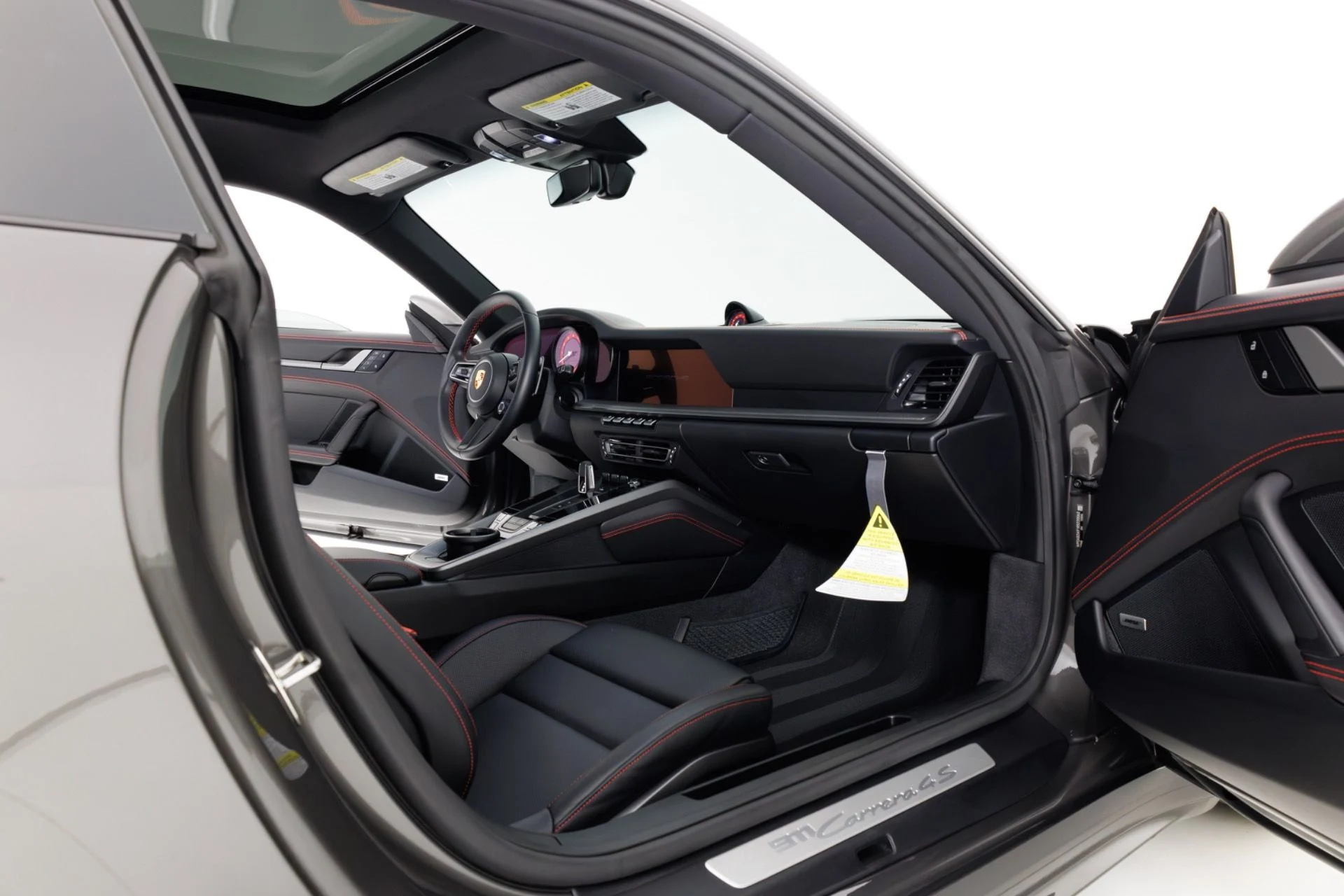 mph036_1181595413_Used_2024_Porsche_911_Carrera_4_S_1773868763_193d8a0d3d