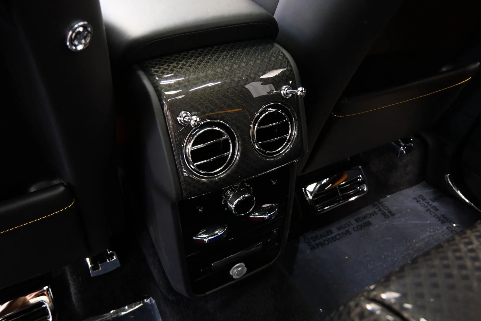 mph036_1182593477_Used_2023_Rolls_Royce_Cullinan_Black_Badge_Rear_Seat_Entertainment_Bespoke_Audio_Panoramic_Roof_1785878493_aba90db396
