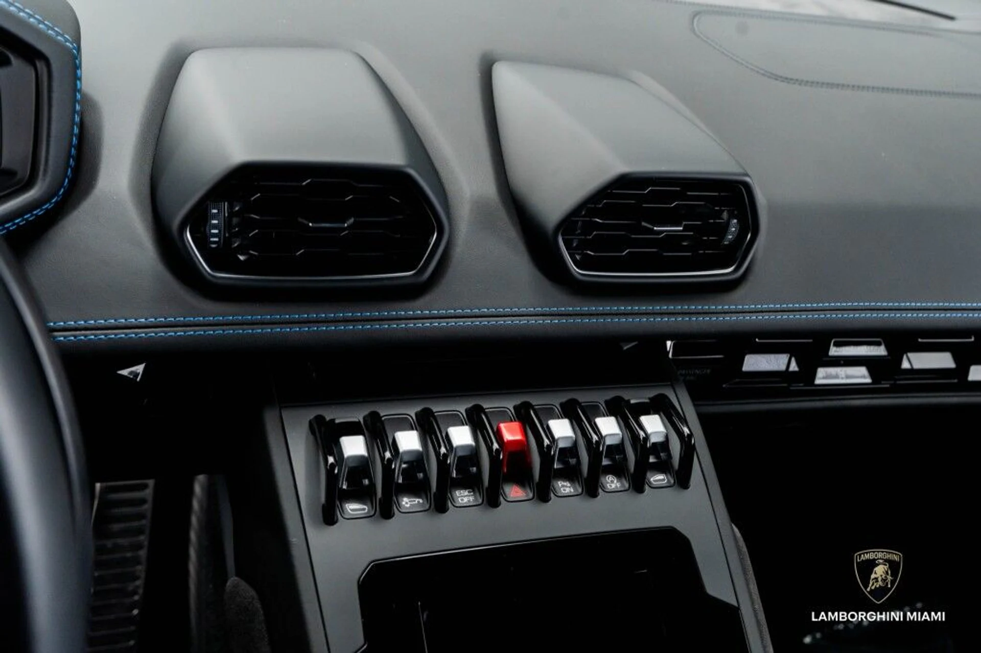 mph036_1190182679_88549e76a9870faa295e4d375515af43_be602fe00d