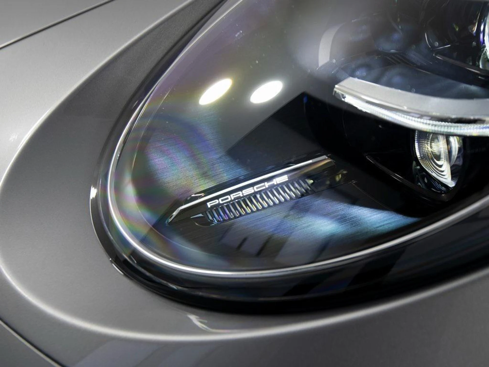 mph036_119799578_dvi7_MDCXD_Hm6y7a_WS_Rlik_GQ_5zjo_06a9288a94