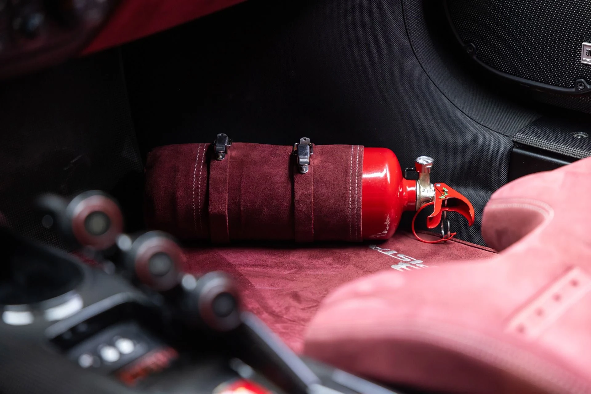 mph036_1212505332_Used_2019_Ferrari_488_Pista_1791487846_106842a4cd