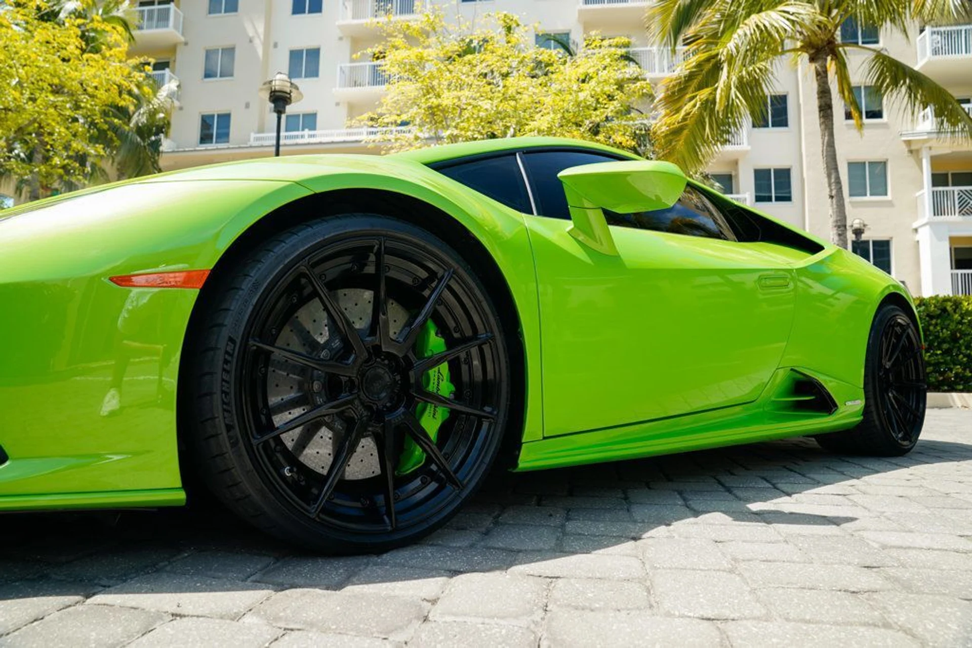 mph036_1230859526_used_2020_lamborghini_huracan_evo_coupeawd_14354_22890839_37_1024_f993c939fc