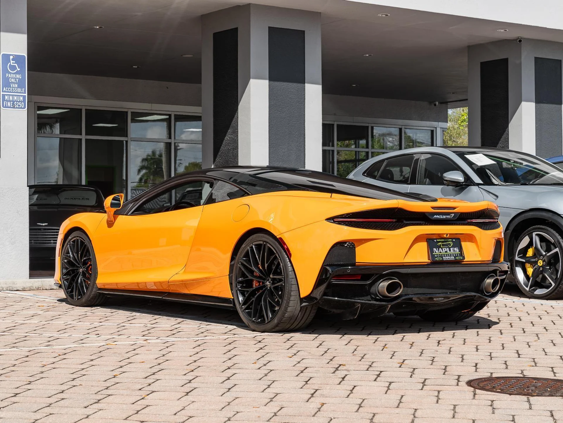 mph036_1239280741_Used_2022_Mc_Laren_GT_1773176956_ba40b10ec9