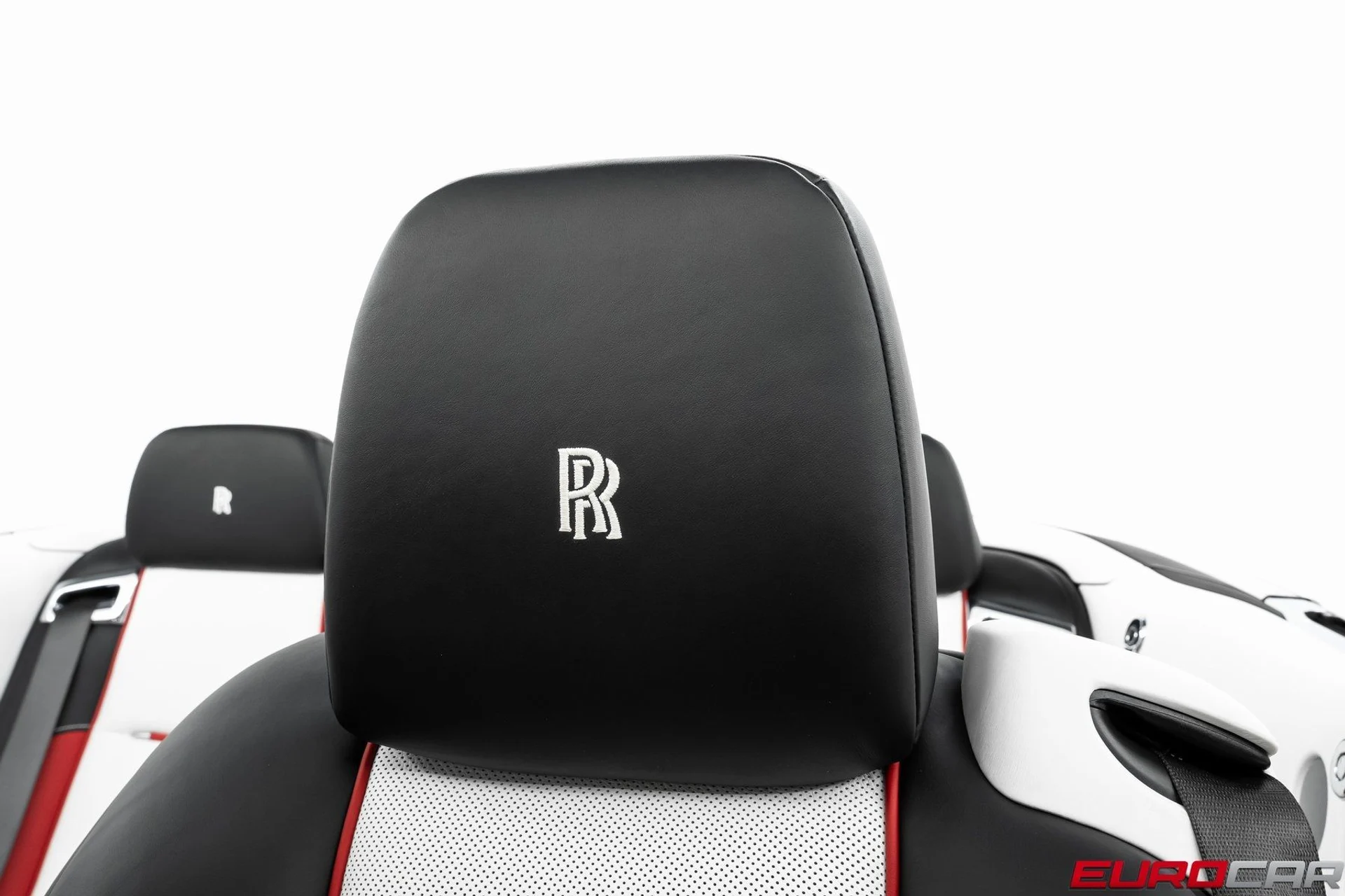 mph036_124031165_image_37_6317fdc624