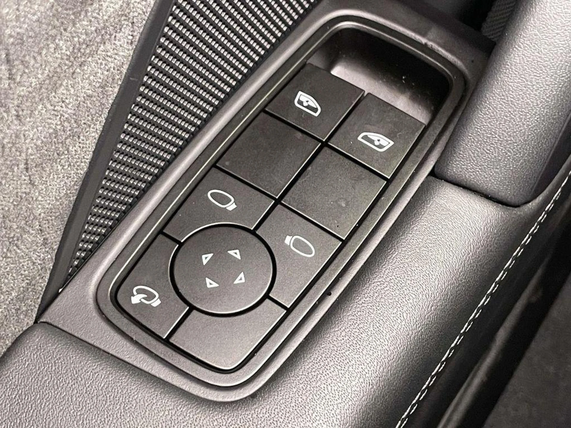 mph036_1245626556_u9_Yq_VVMK_1_Mp_V_Kncx_vi_Vm_Dhs_Oos_96f59a2032