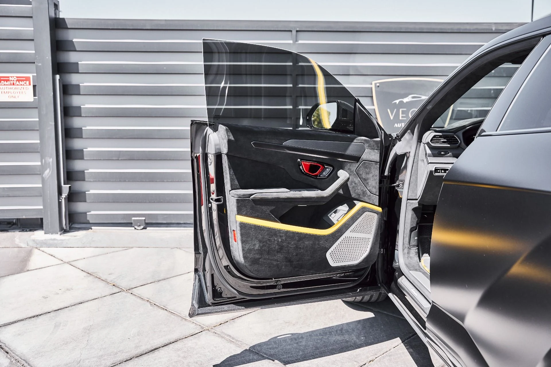 mph036_1251483452_Used_2024_Lamborghini_Urus_Performante_1778117006_fe38df23b1