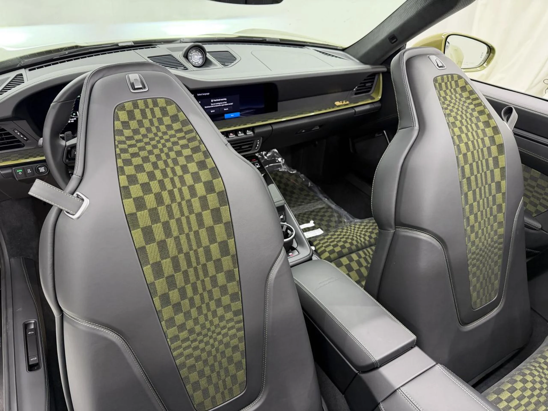 mph036_1254169465_ca6857c90e9e2e6718b30384f32521ec_ec7c7370c8