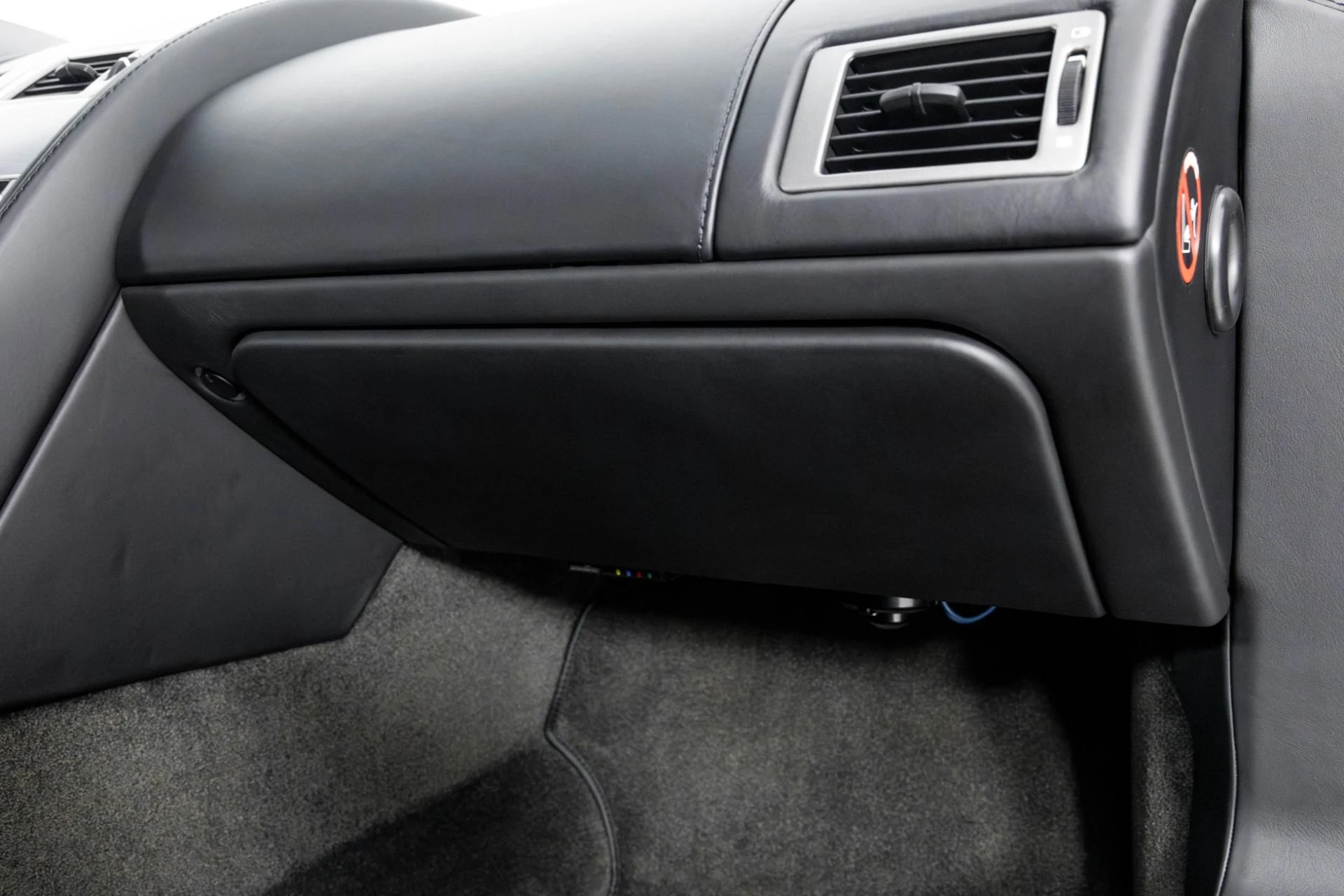 mph036_1259315722_Used_2009_Aston_Martin_DBS_1763602388_f6f0255e75