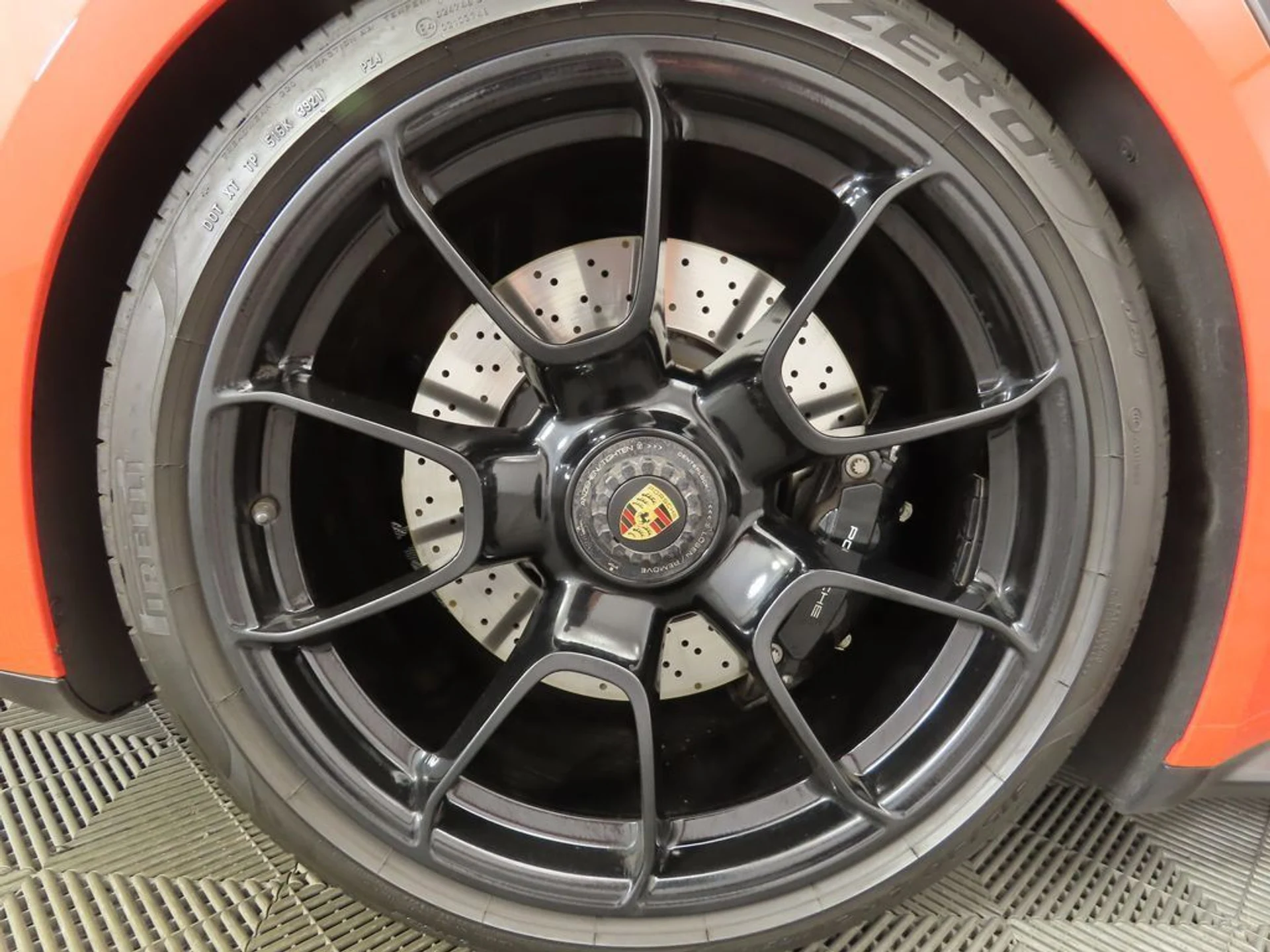 mph036_1301986413_used_2022_porsche_911_turbocabriolet_8119_22928338_37_1024_97496eab0e