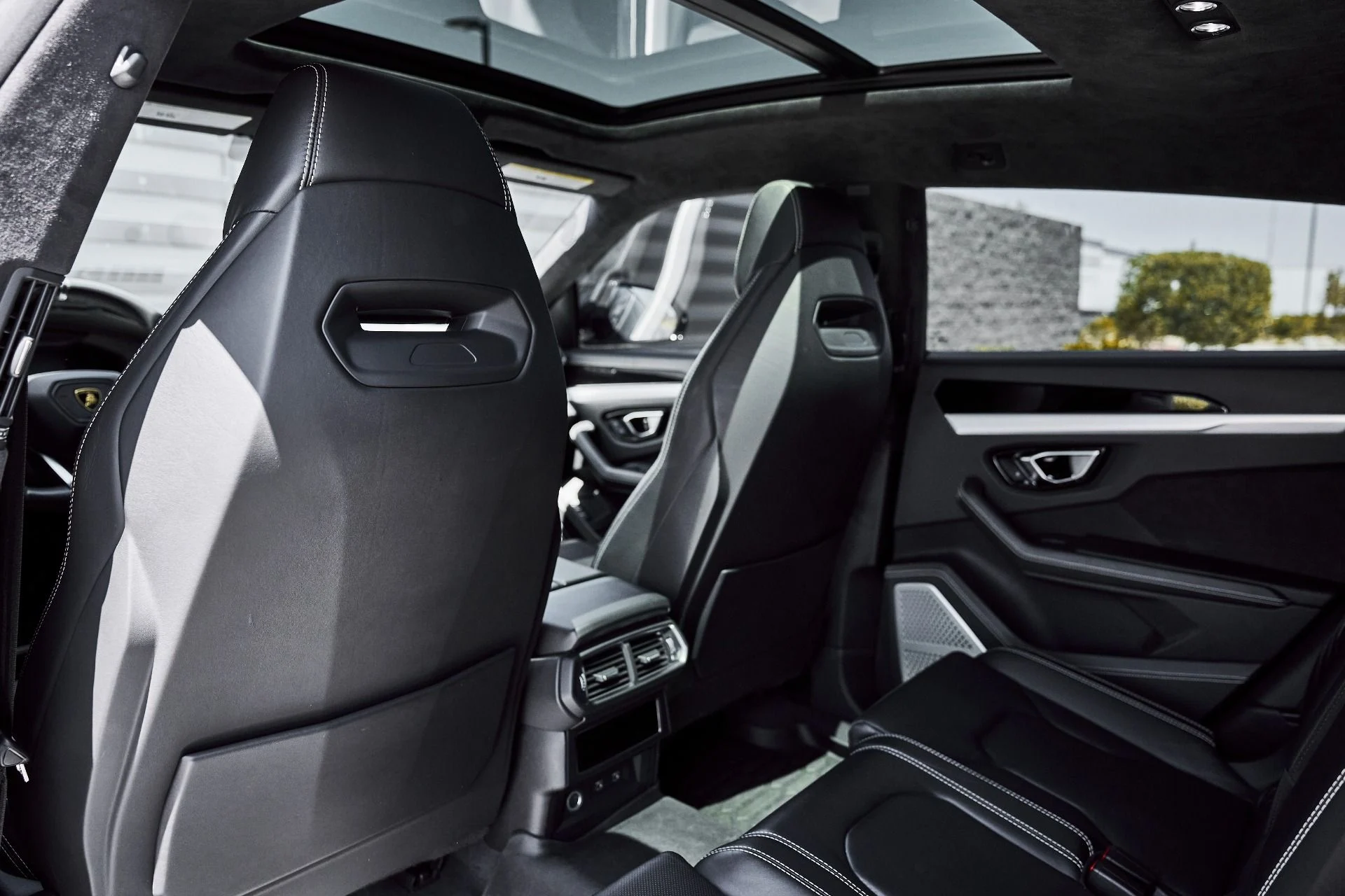 mph036_1317214294_Used_2022_Lamborghini_Urus_1778790385_90161452b0