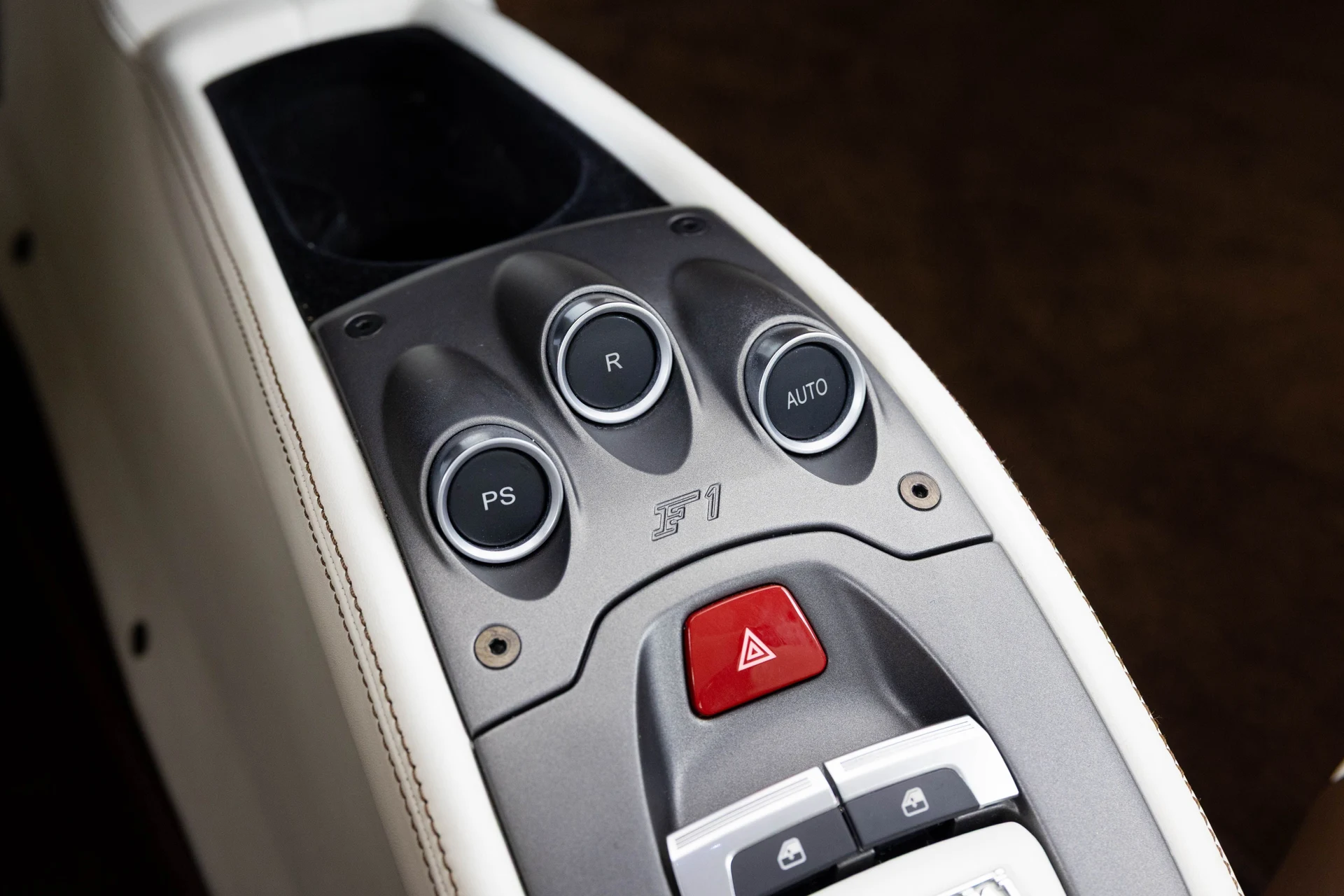 mph036_1320246527_52951f8cae5dd08b7590a6fc7c7320ba_aceb53fda9