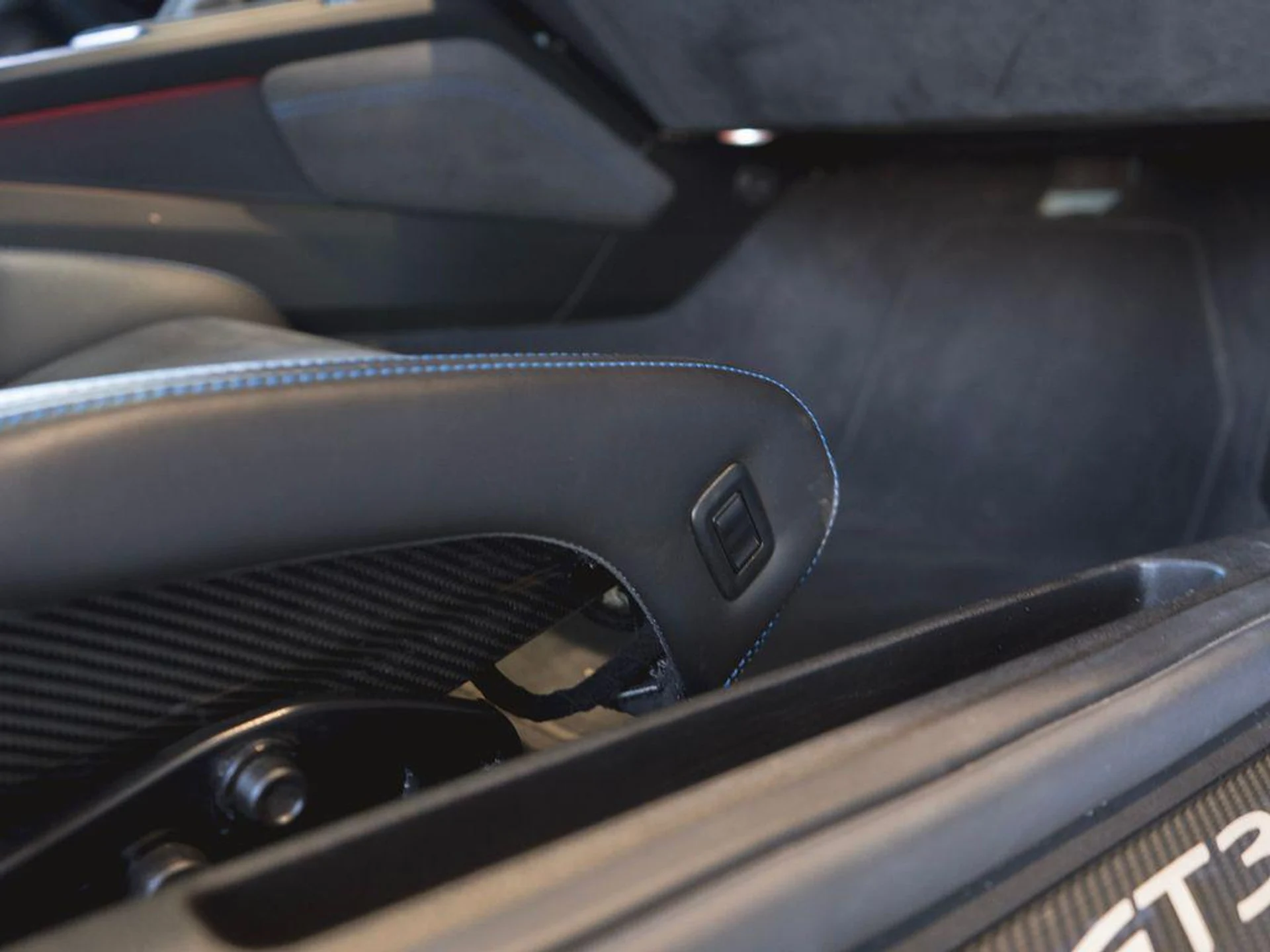 mph036_1333516117_D_Vi5_T6f_if_HZ_6cygw_Trx5_6q_CEE_53a335981a