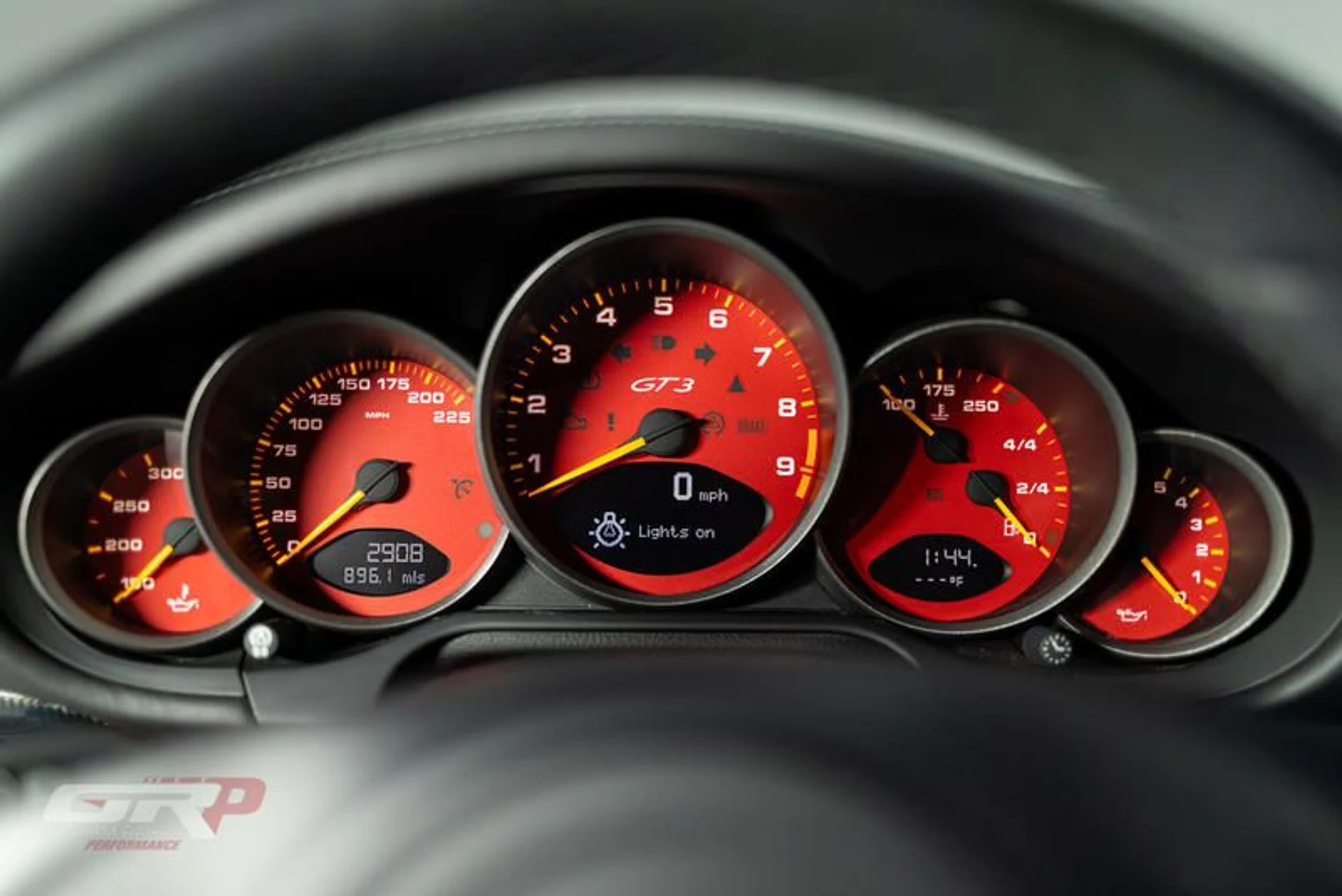 mph036_1344971983_BA_76_B84_B_DAF_8_437_B_8238_A3_F3_FCE_27863_8806f2f1b0