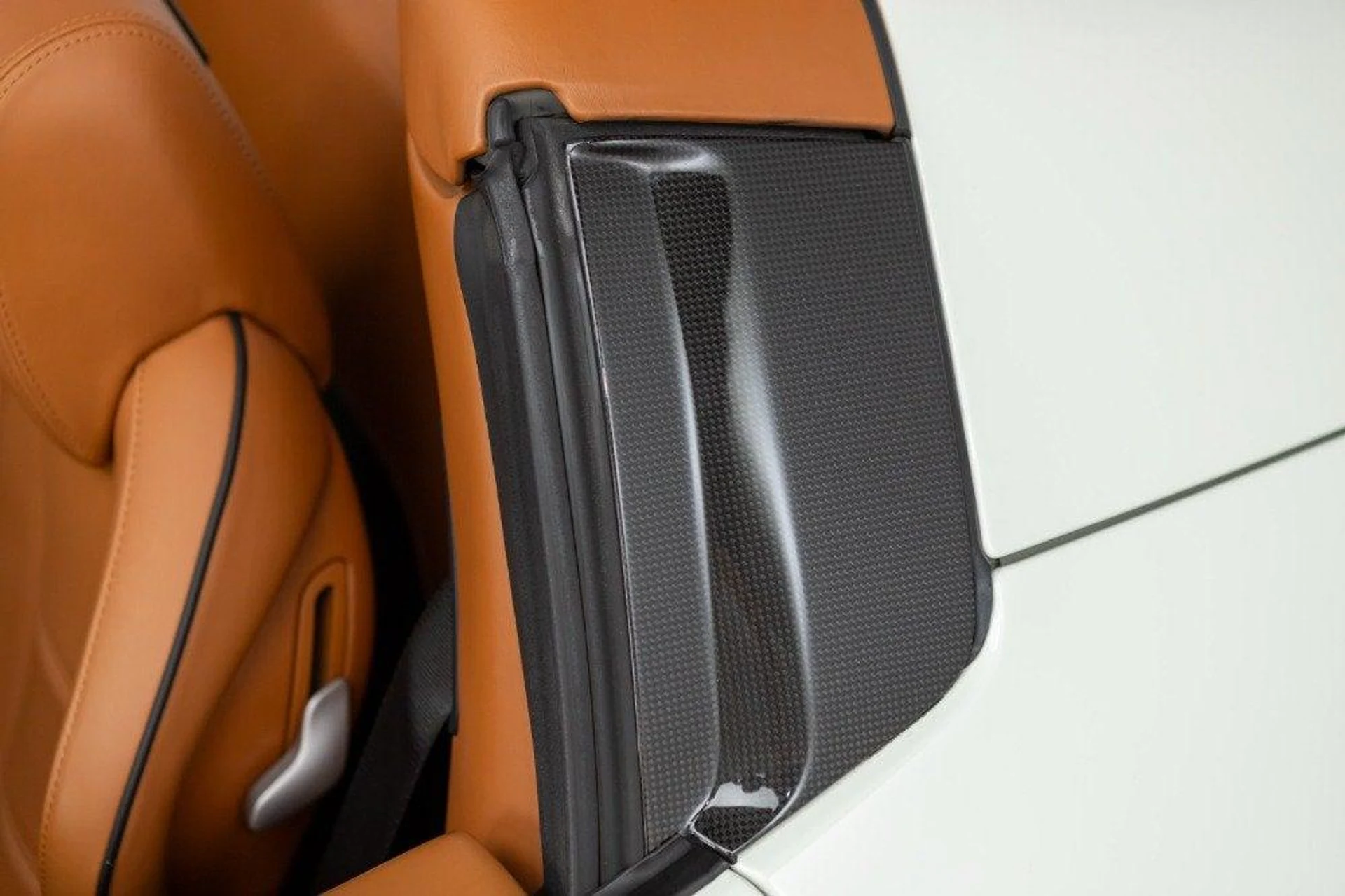 mph036_1346245138_Used_2014_Ferrari_458_Spider_1788615025_7bdf8ee7e7