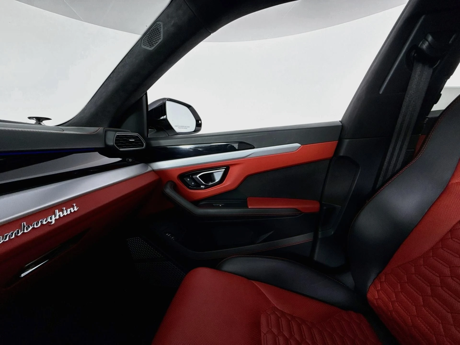 mph036_1349022874_Used_2020_Lamborghini_Urus_1788550620_c77a49b8a4