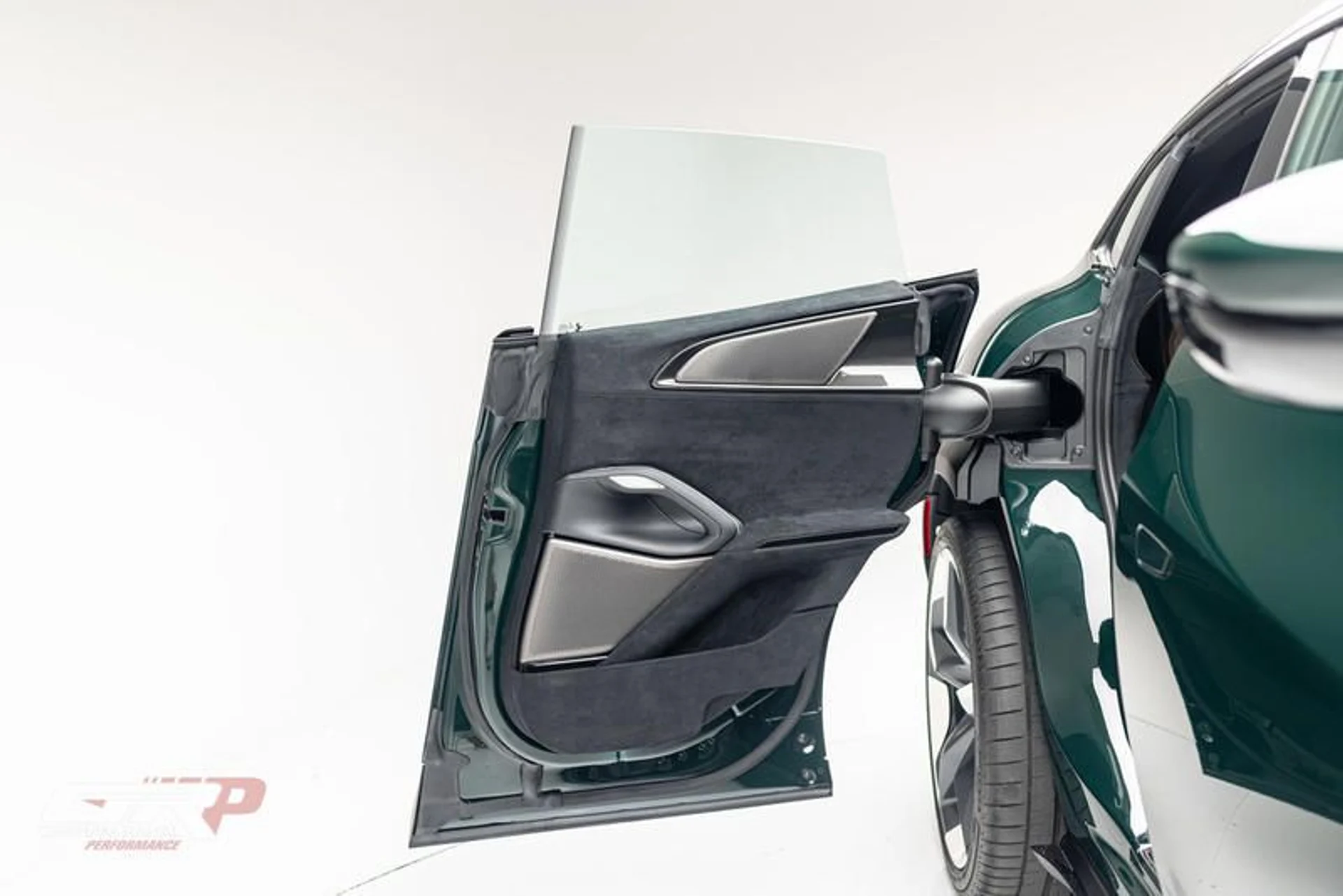 mph036_1349355890_817_FA_028_3_F69_4_F6_C_AD_96_C248_B4541885_35bf845584