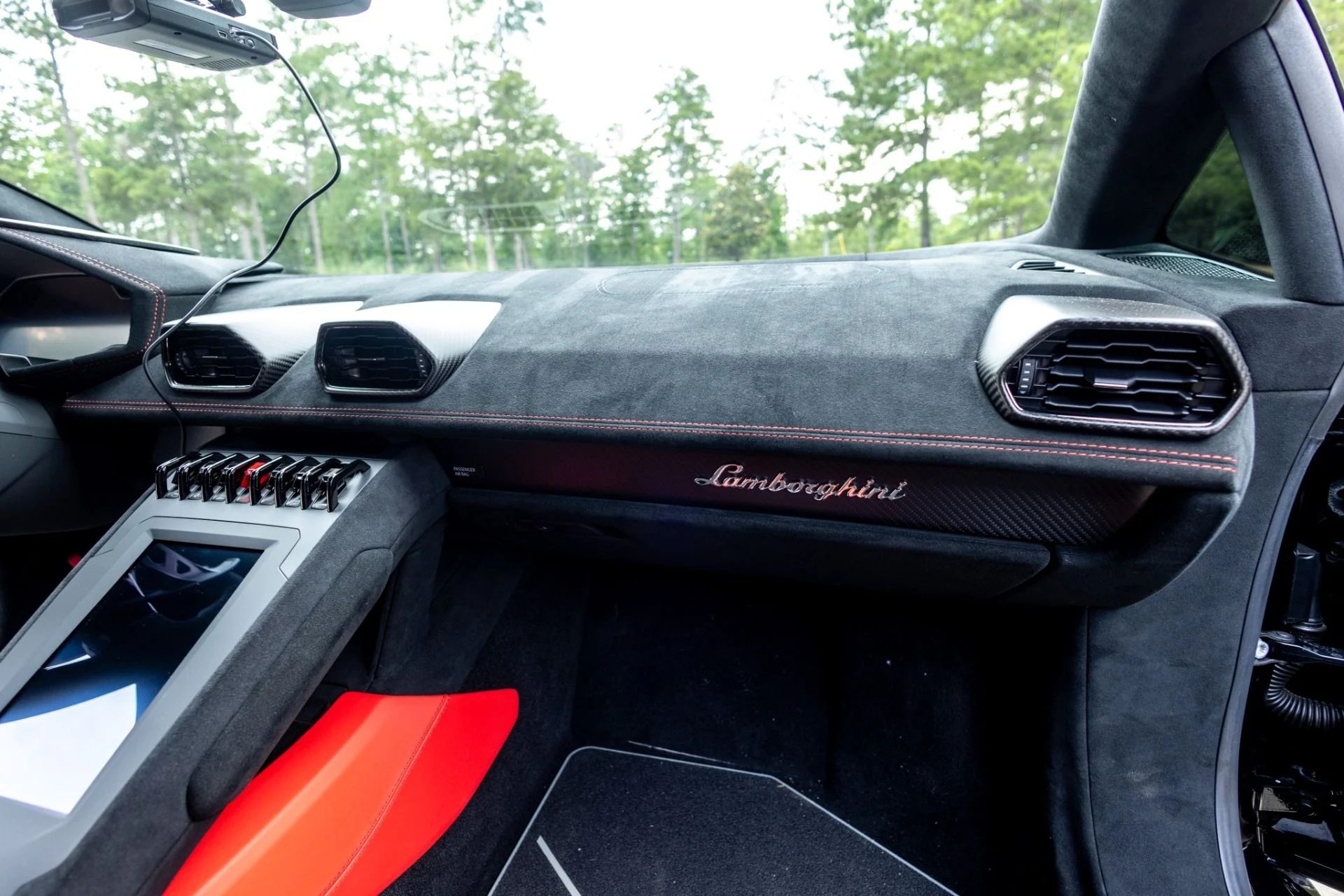 mph036_1350247062_Used_2021_Lamborghini_Huracan_STO_1781723231_d5aaab7699