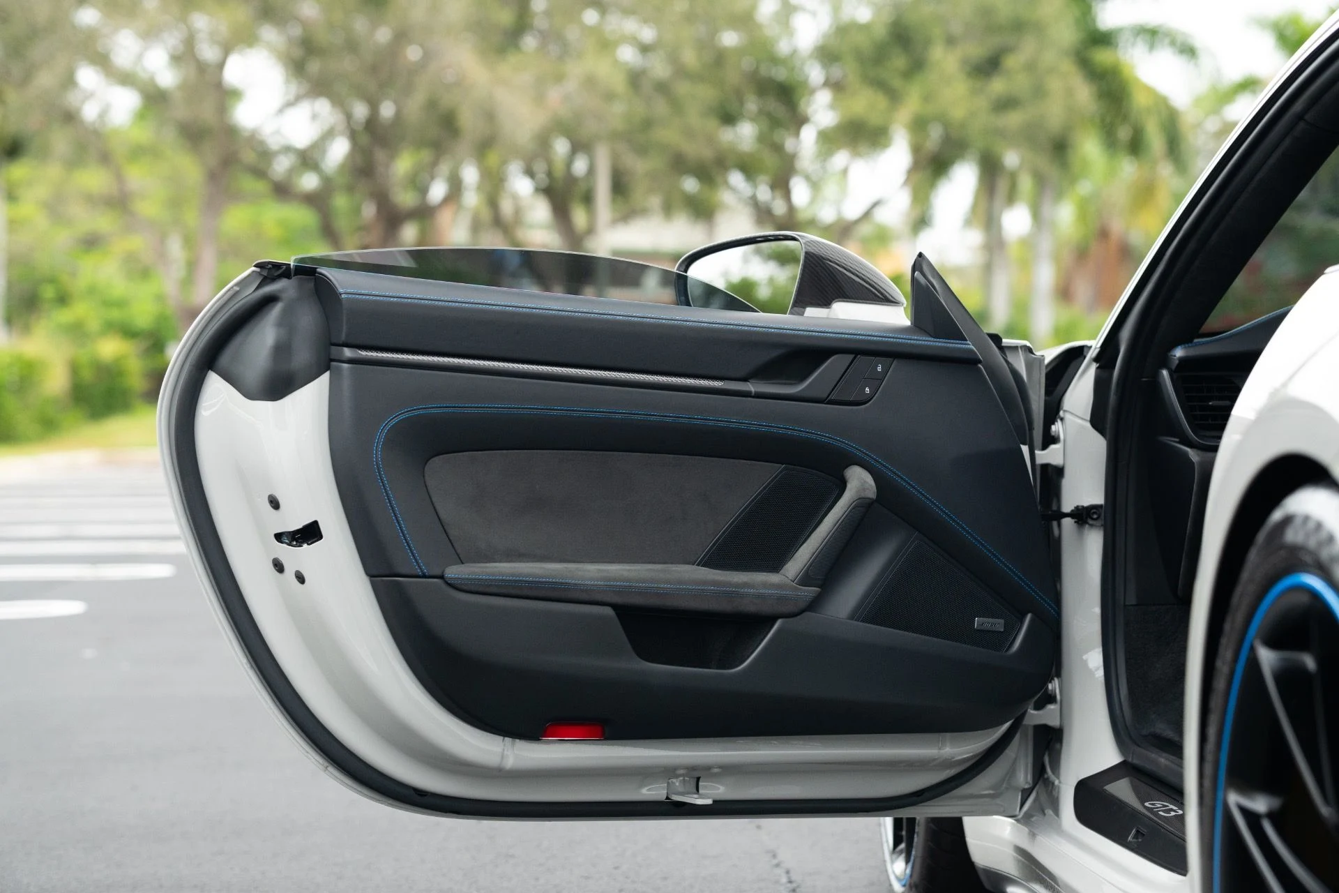 mph036_1352004681_Used_2024_Porsche_911_GT_3_1768339122_056e6d2c71