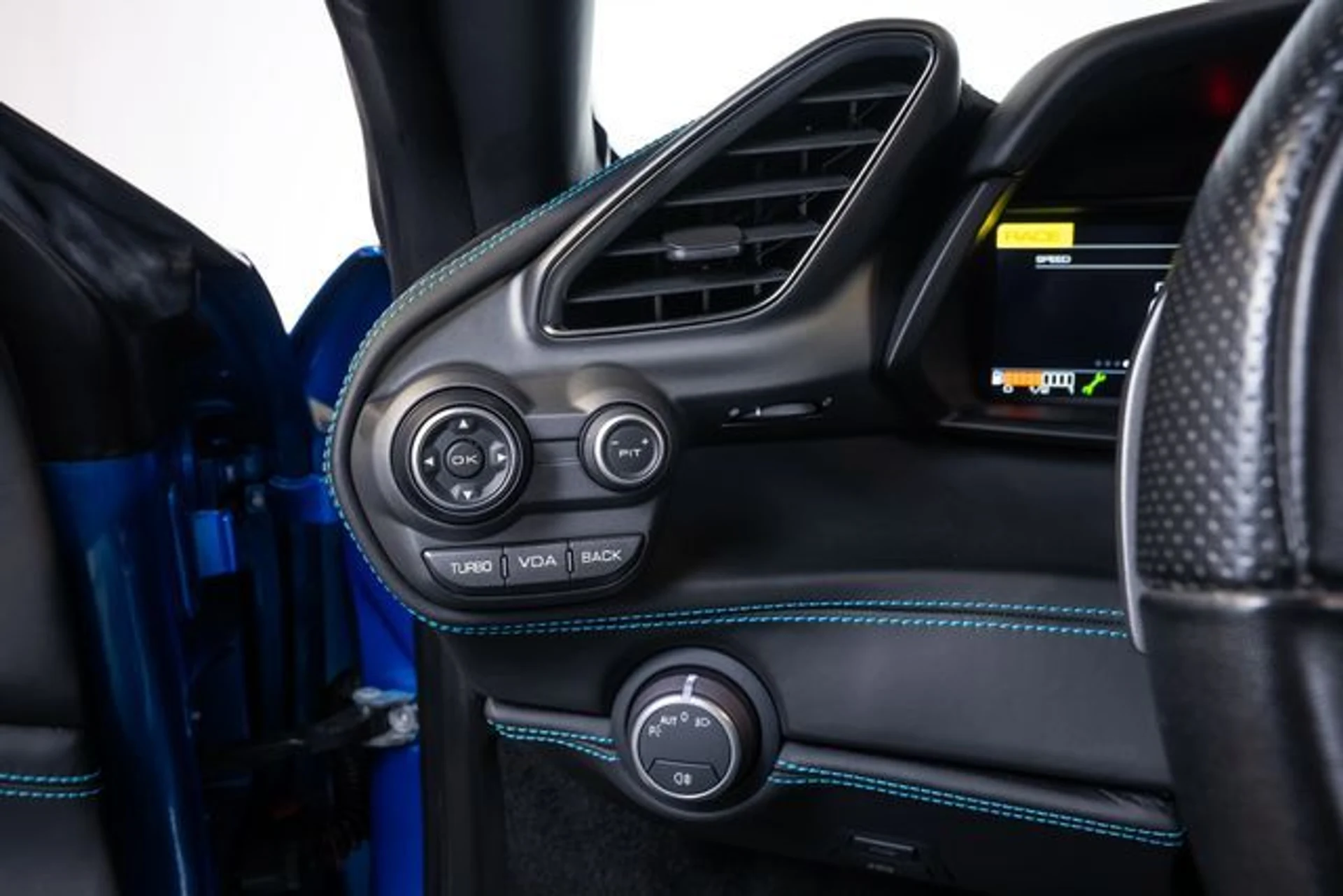 mph036_1353223866_d38aad3214976e6cabe327a494db5e6ax_c922a32be8