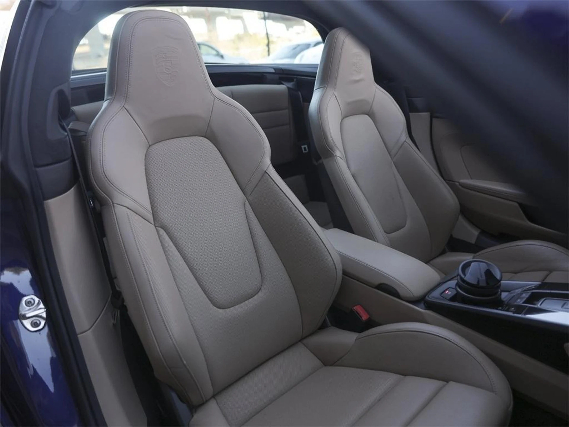 mph036_1360838812_9c0i3km44_CE_Ah_Dta_S_Hz_N5y_Qafq_E_ddfcd1d8f8