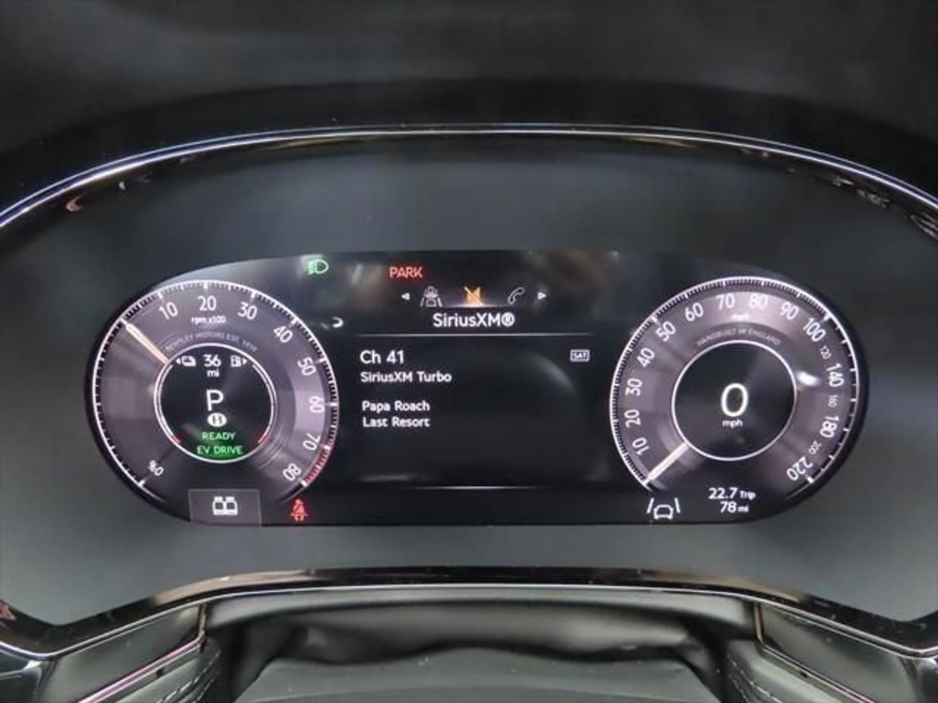 mph036_1362120274_used_2025_bentley_continental_gtblackeditionconvertible_8119_23029542_37_640_b3f175ba0a