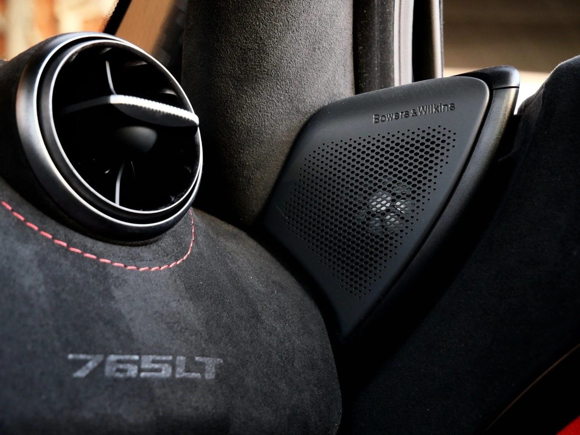 mph036_1365914364_08bb69a592cbe48bd3a8a93058693082x_dc9705261d