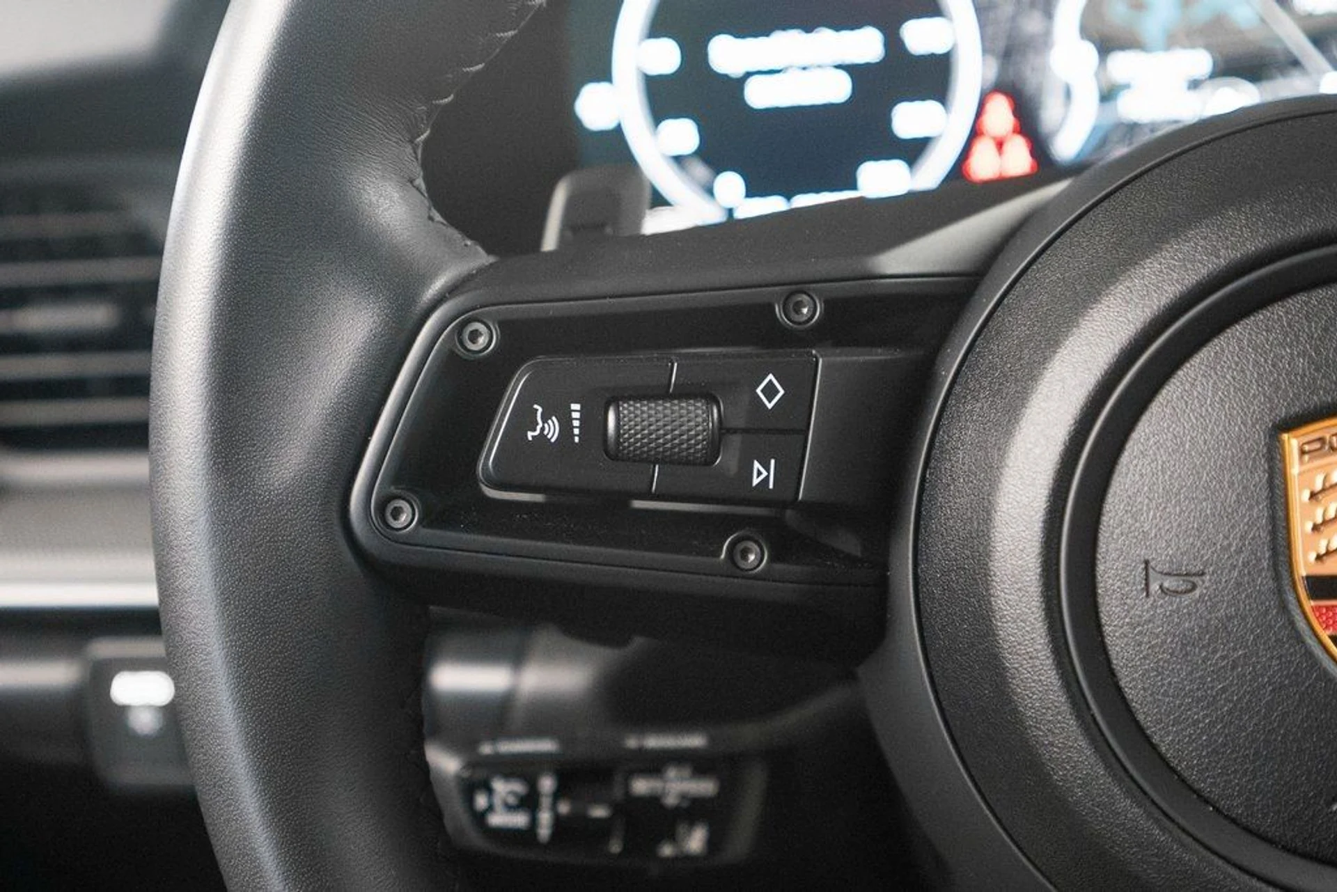 mph036_1380087845_38a027bf1c1f14c6223438242890e057_44eb47904e