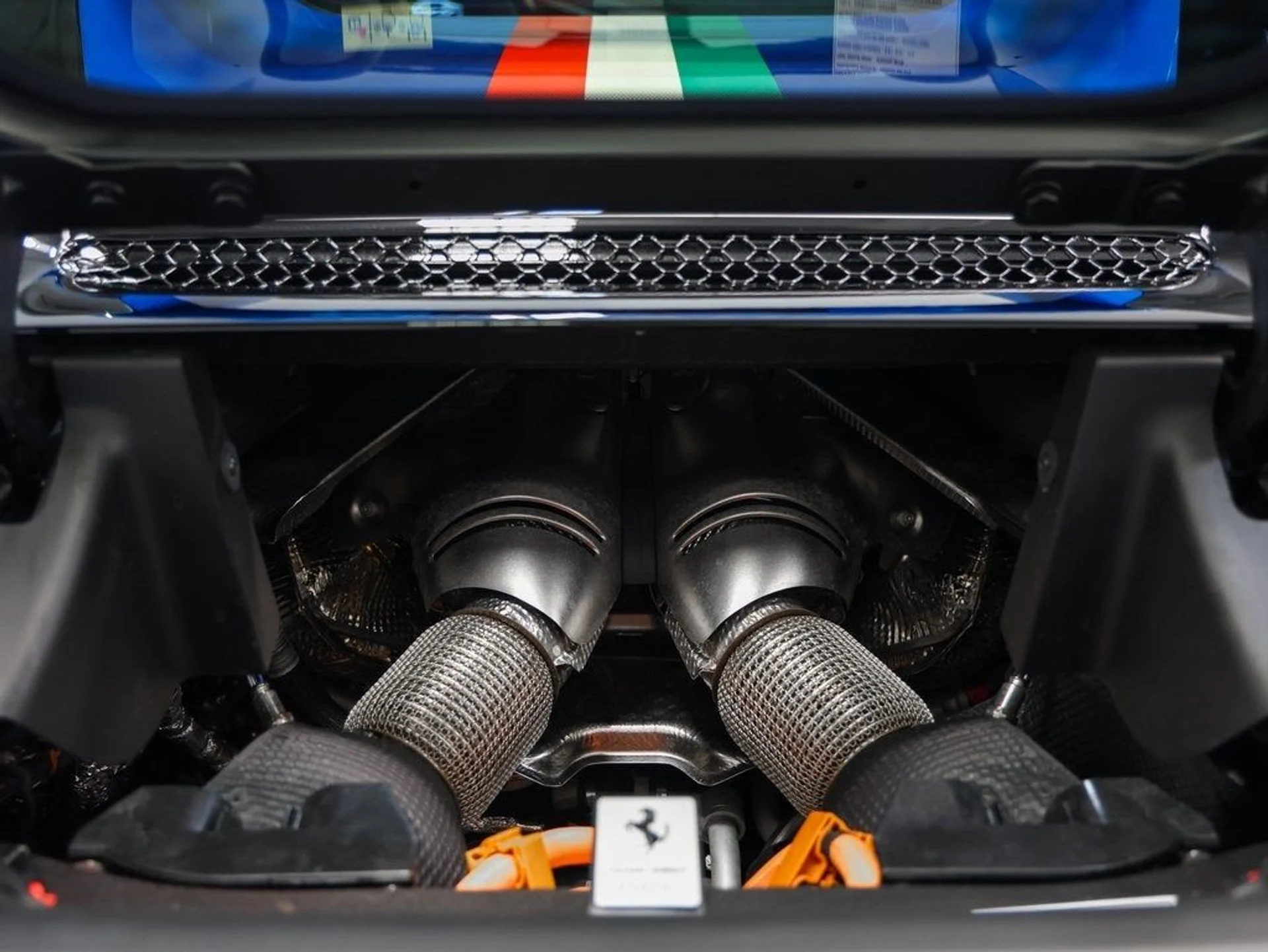 mph036_140926178_37_110d88f121