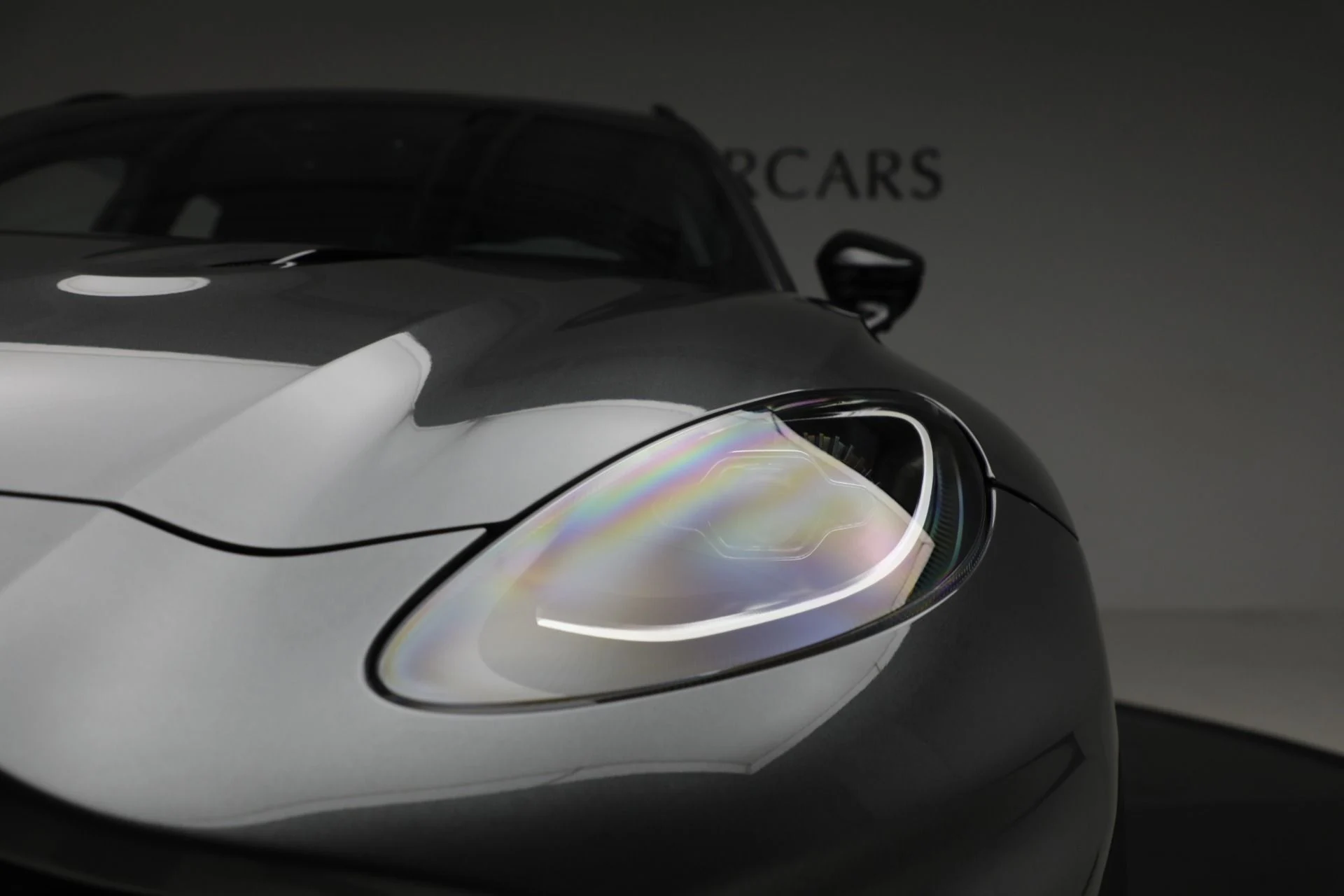 mph036_1441922849_New_2025_Aston_Martin_DBX_707_811a11b3c3