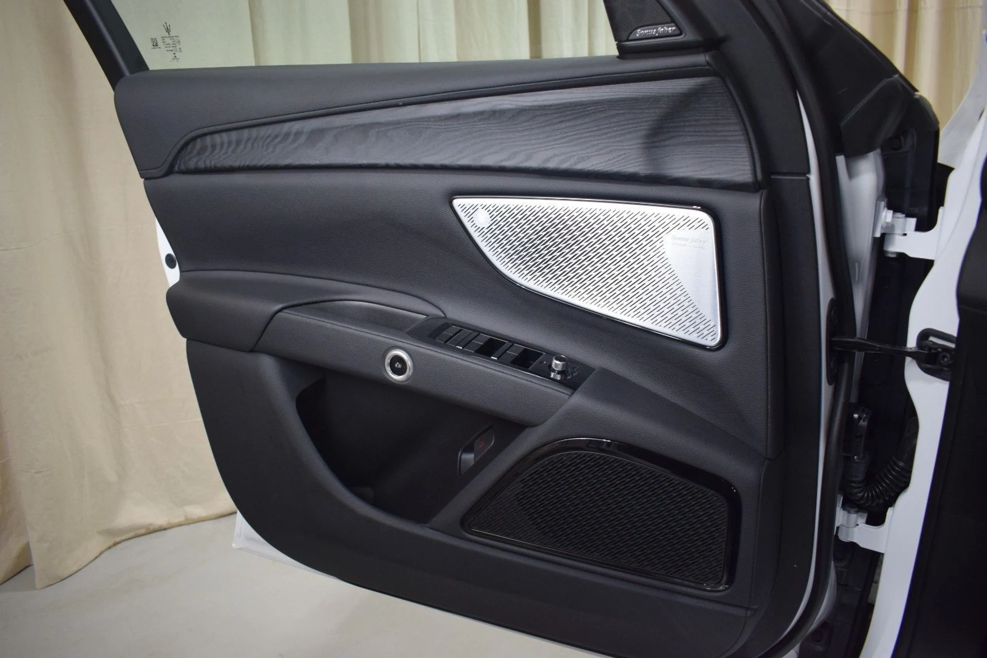 mph036_1458641071_593634e1c56281a35e8127a7a2d68ce4x_62094ecd68