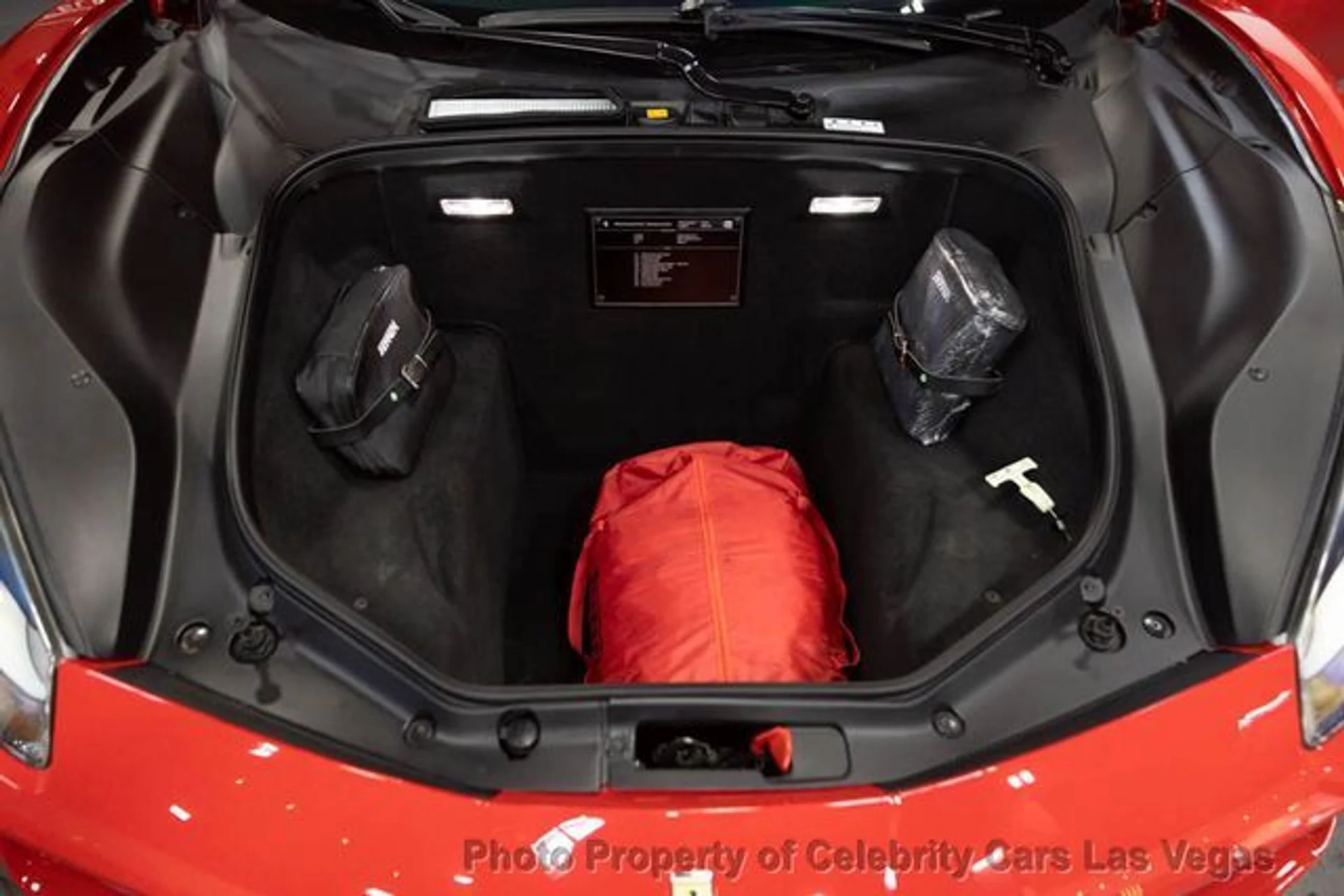 mph036_1461222090_used_2018_ferrari_488_gtb_coupe_9707_23093492_41_640_d4a6f8a6c4