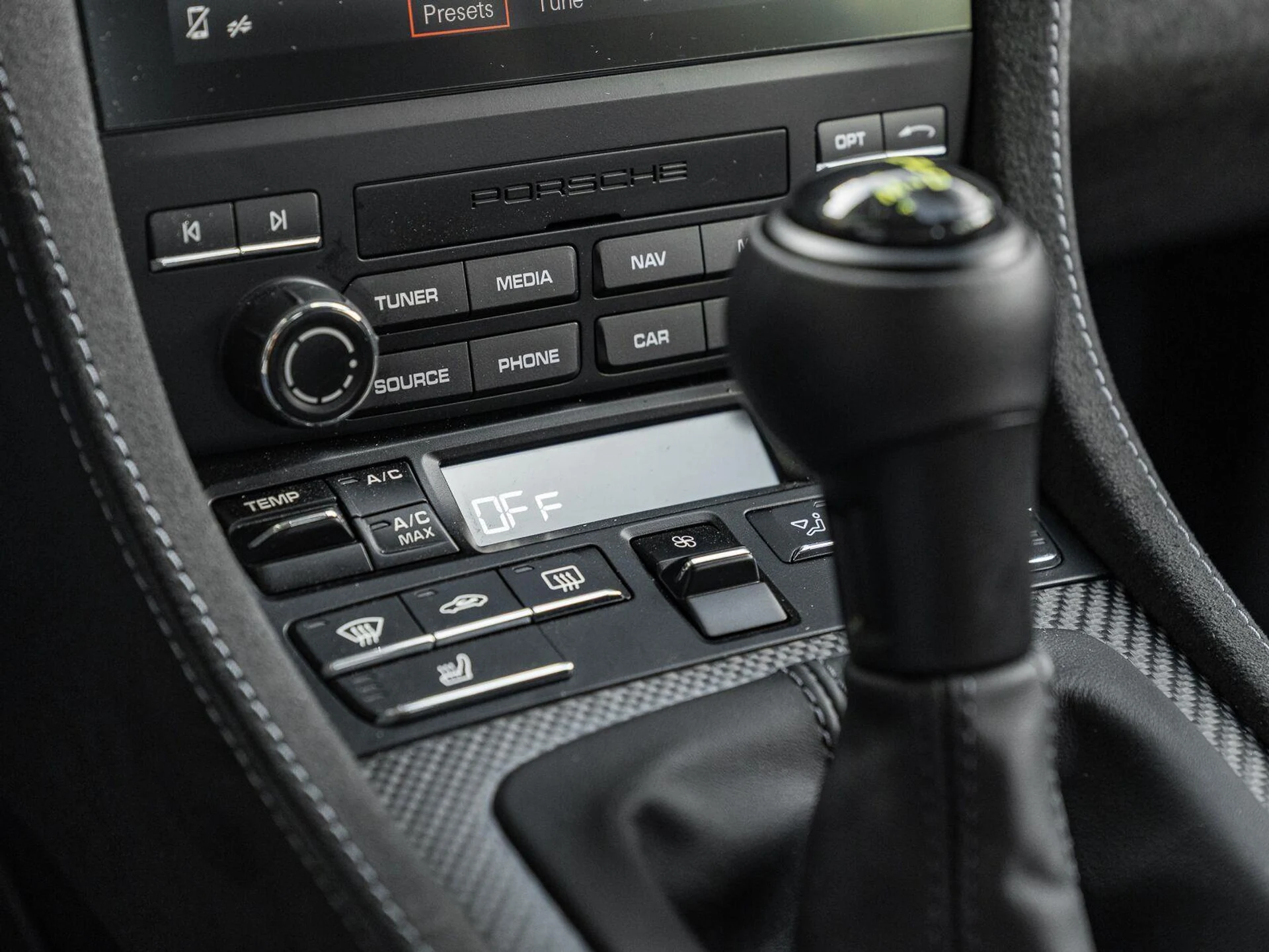 mph036_1461348996_Used_2024_Porsche_718_Cayman_GT_4_RS_1790111651_09814f87d7