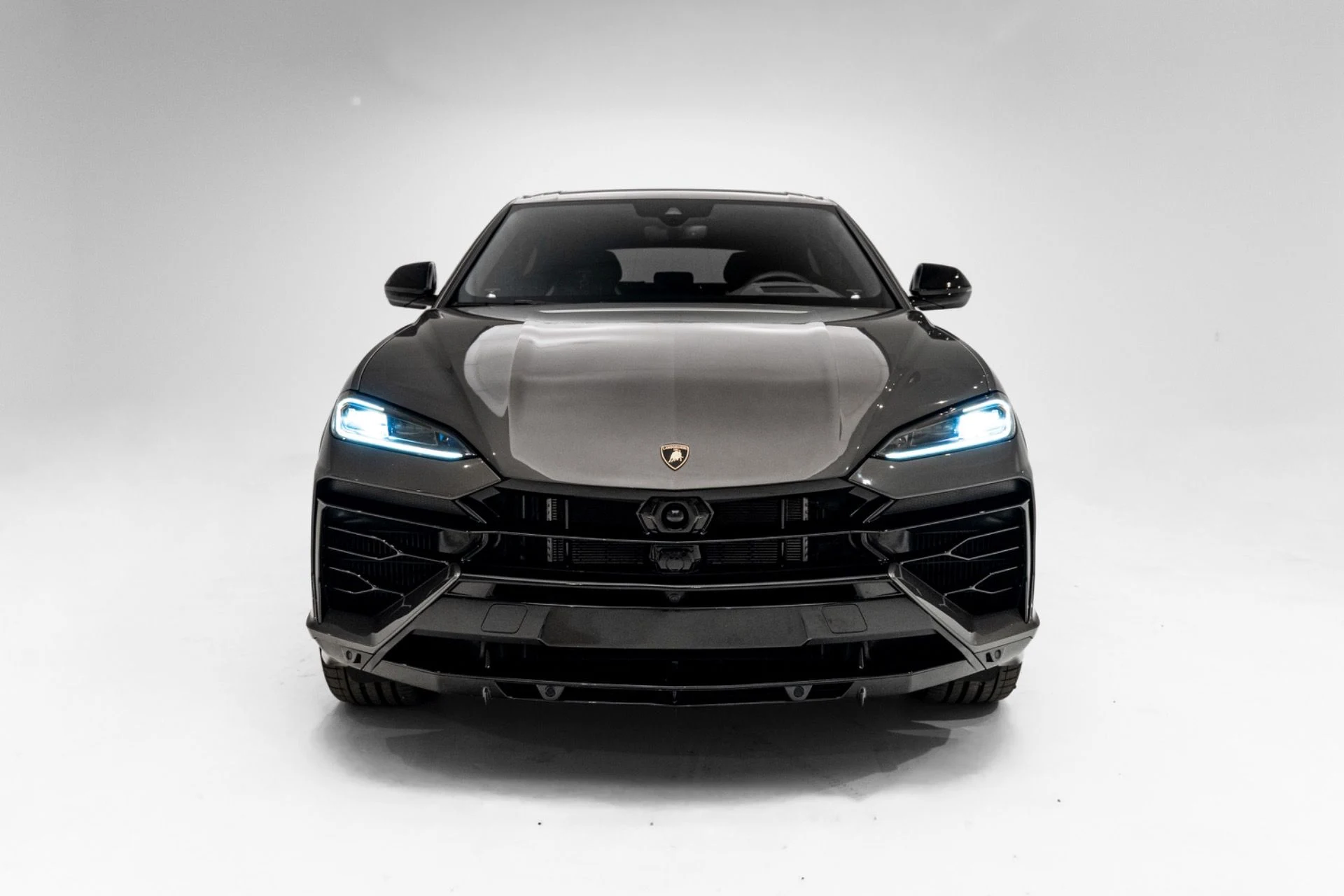 mph036_1461735717_Used_2025_Lamborghini_Urus_SE_1792099584_76b2d69498