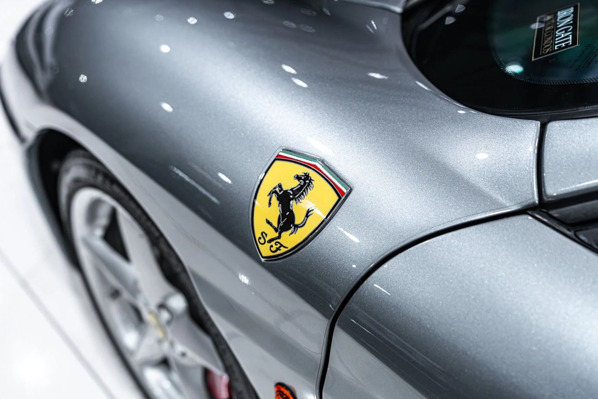 mph036_1462131009_13123_p37_l_b3a4b3193d