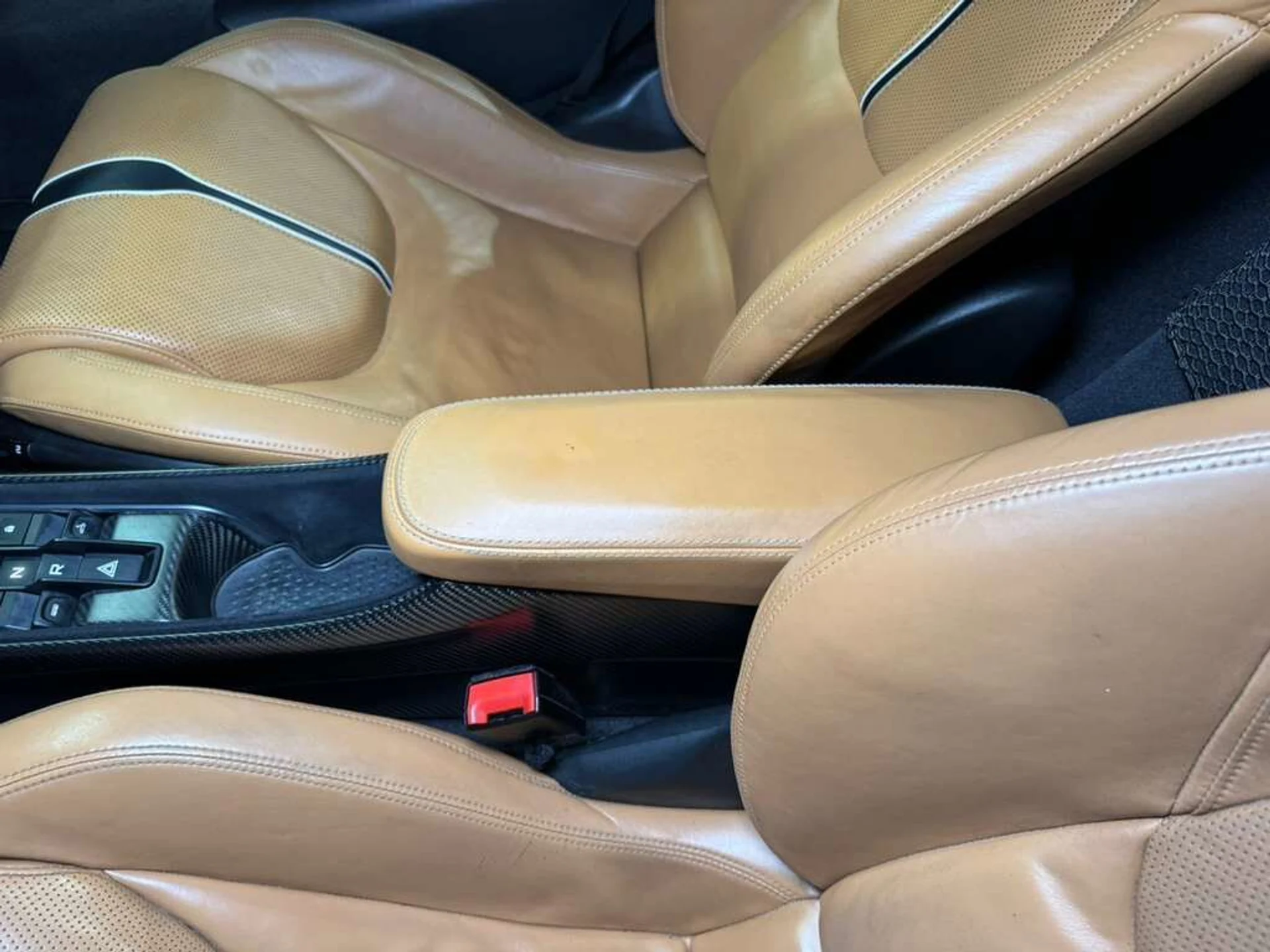 mph036_146771654_8a88317e72717a6c2f7edf65aeae8fe5_b0501f370f